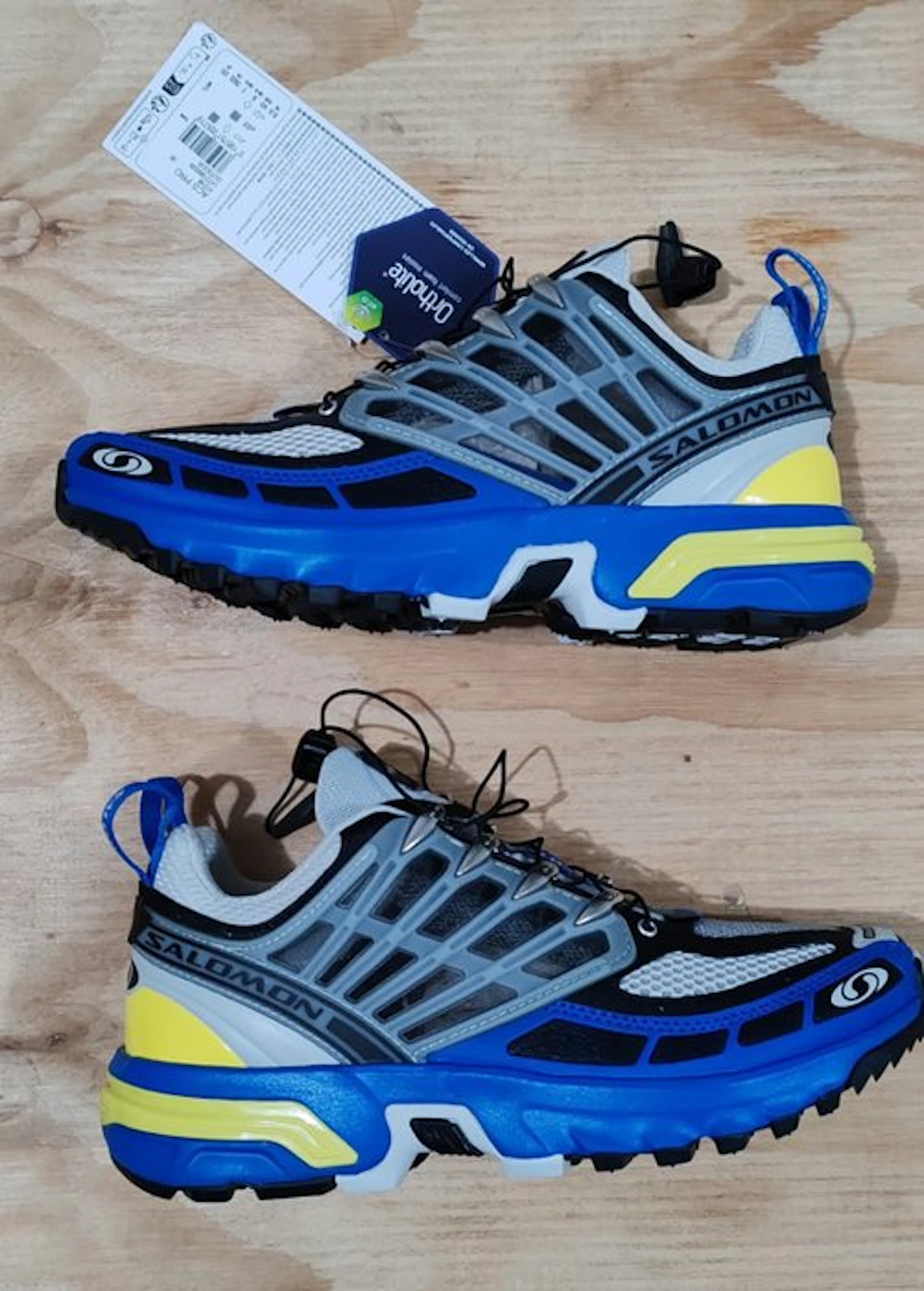 salomon - Low-top trainers - Size: EU 40 - New with tags
