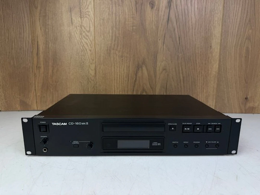 Tascam - CD-160 Mk2 CD player
