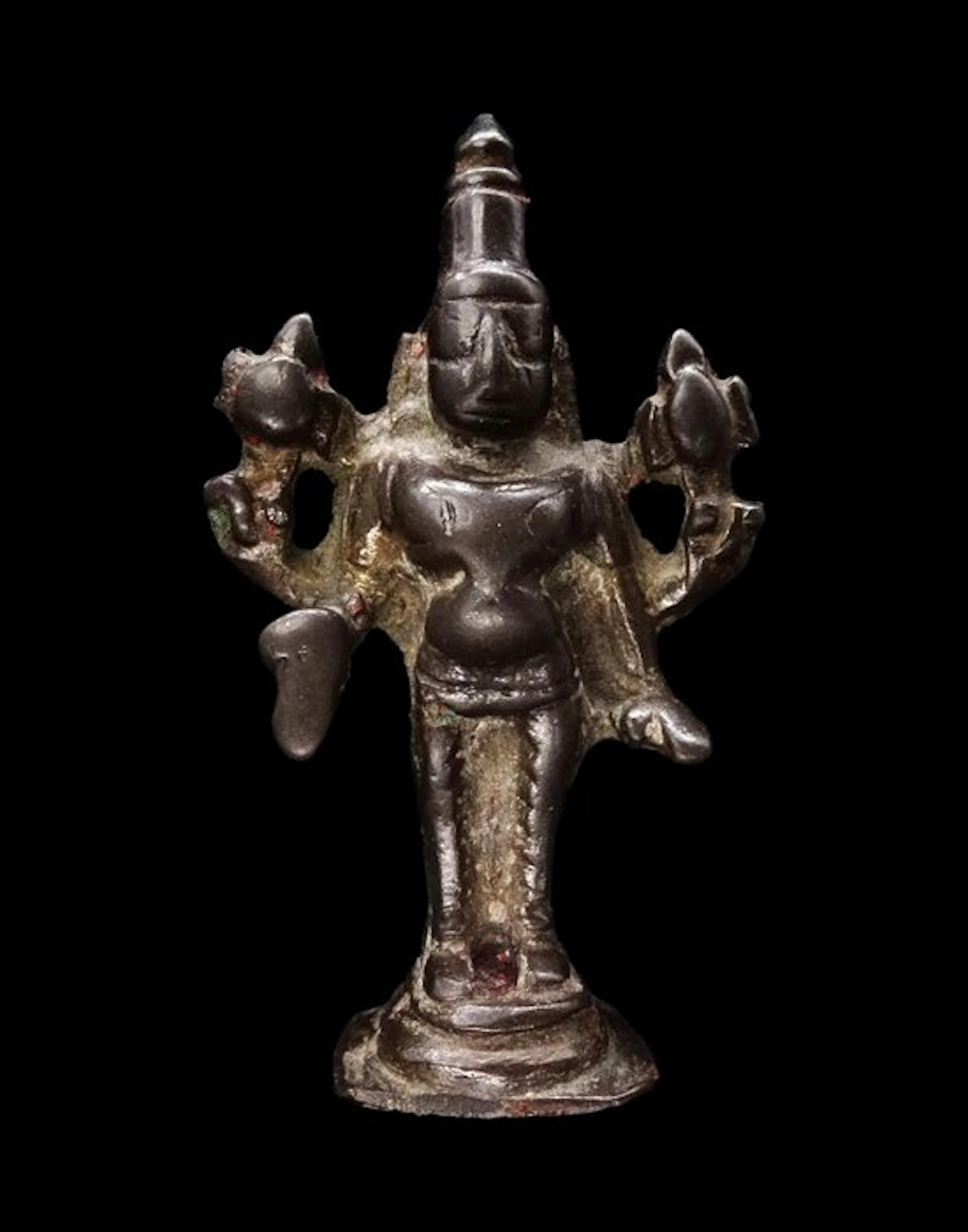 Ancient Asian Hindu deity - Vishnu - 16th/17th century