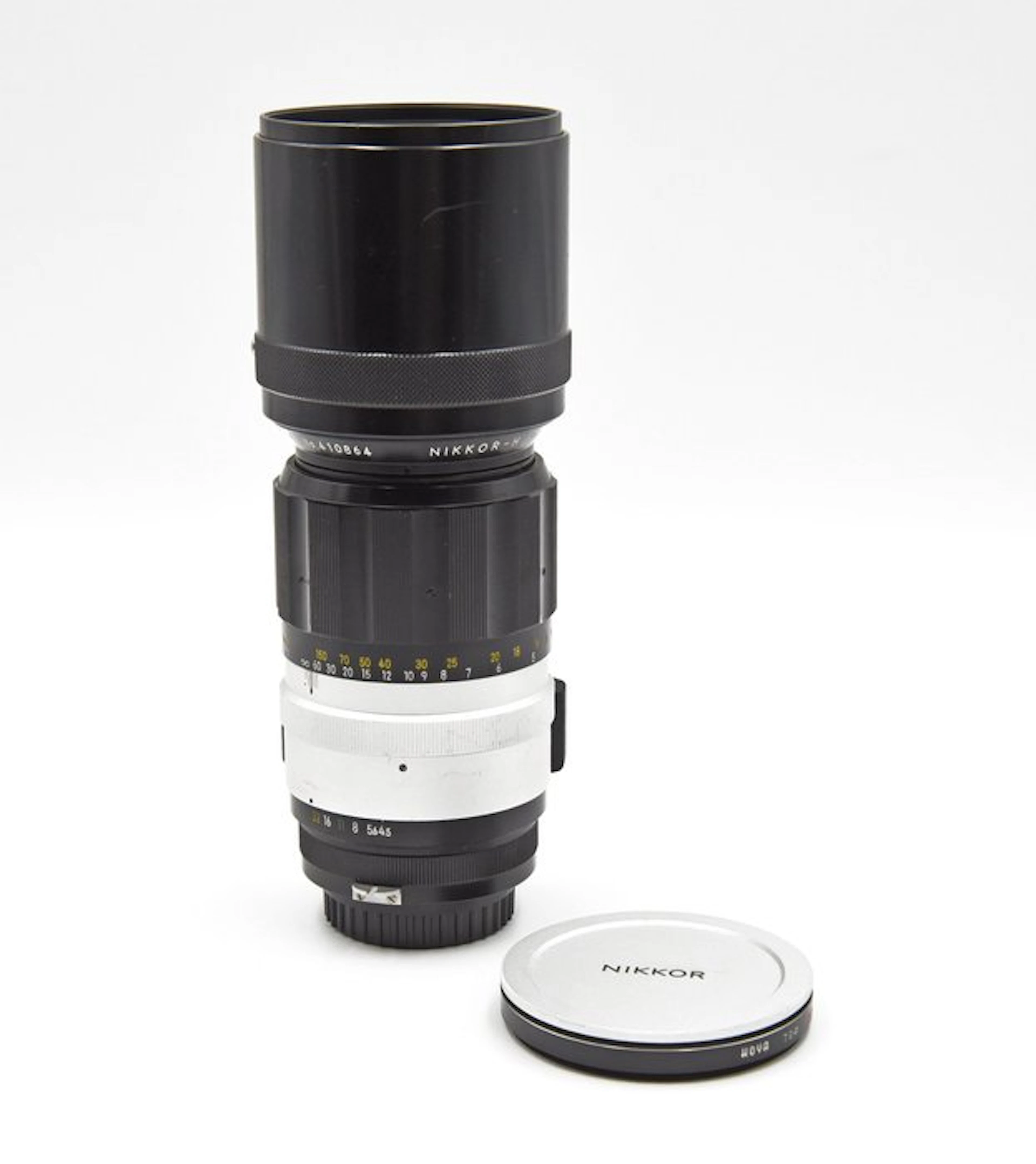 Nikon Nikkor-H Auto 300mm f/4.5 Telelens