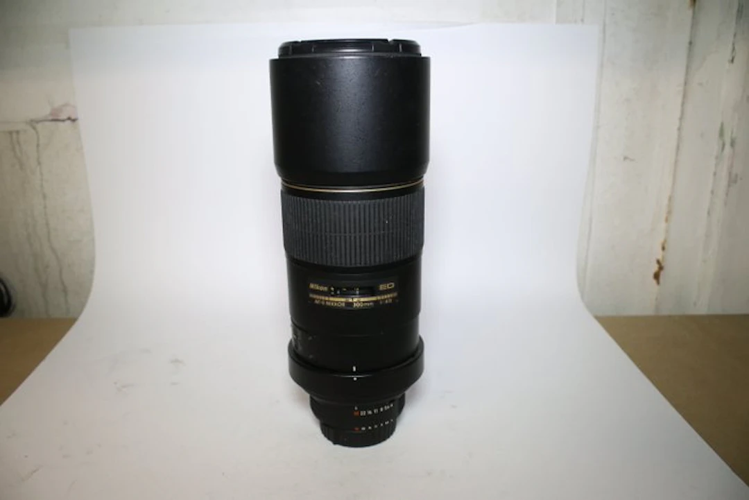 Nikon AF-S 300mm f/4 Camera lens