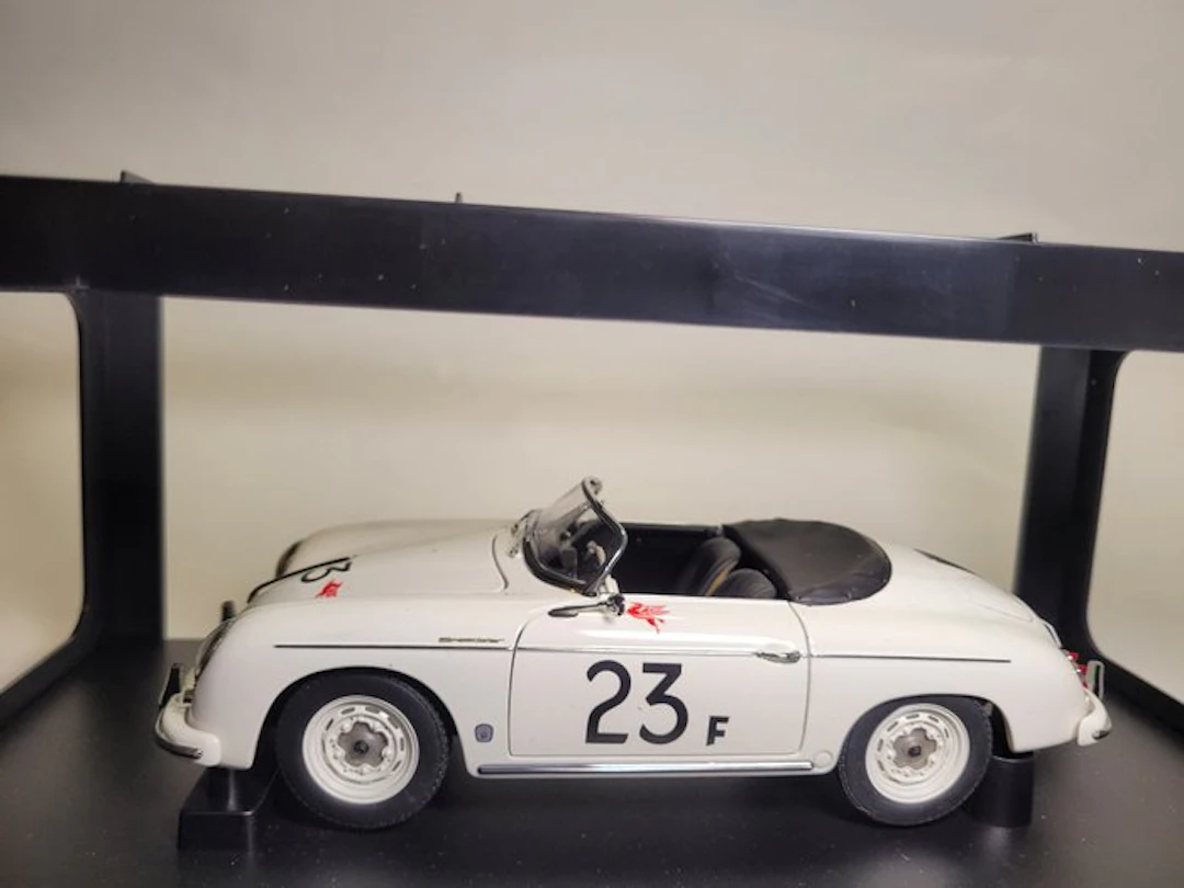 Autoart 1:18 - Model sedan - Porsche 356A Speedster 23f...