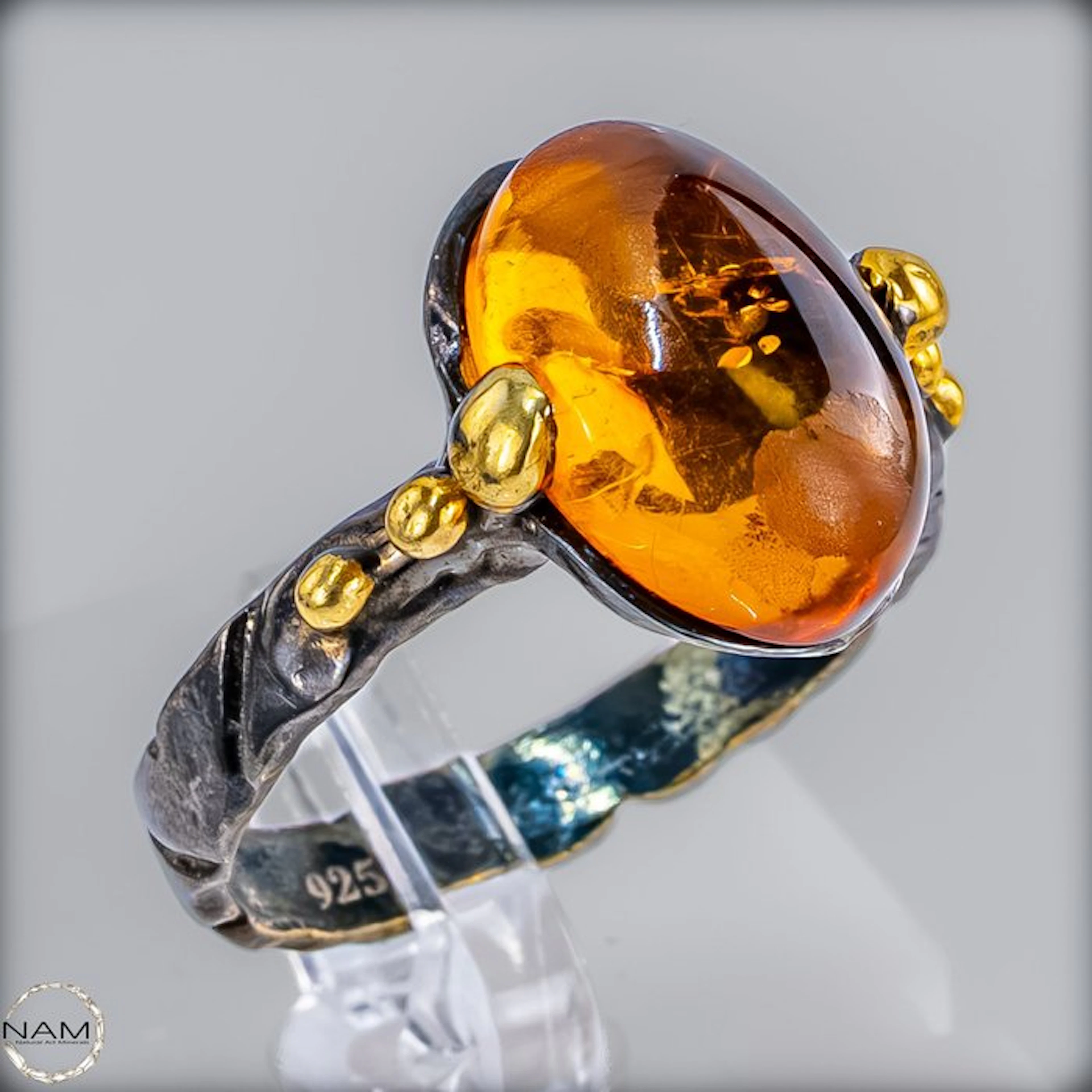 Exclusive Tiger's Eye Ring, 925 Silver, Gold-Plated. 20.25 ct- 4.05 g