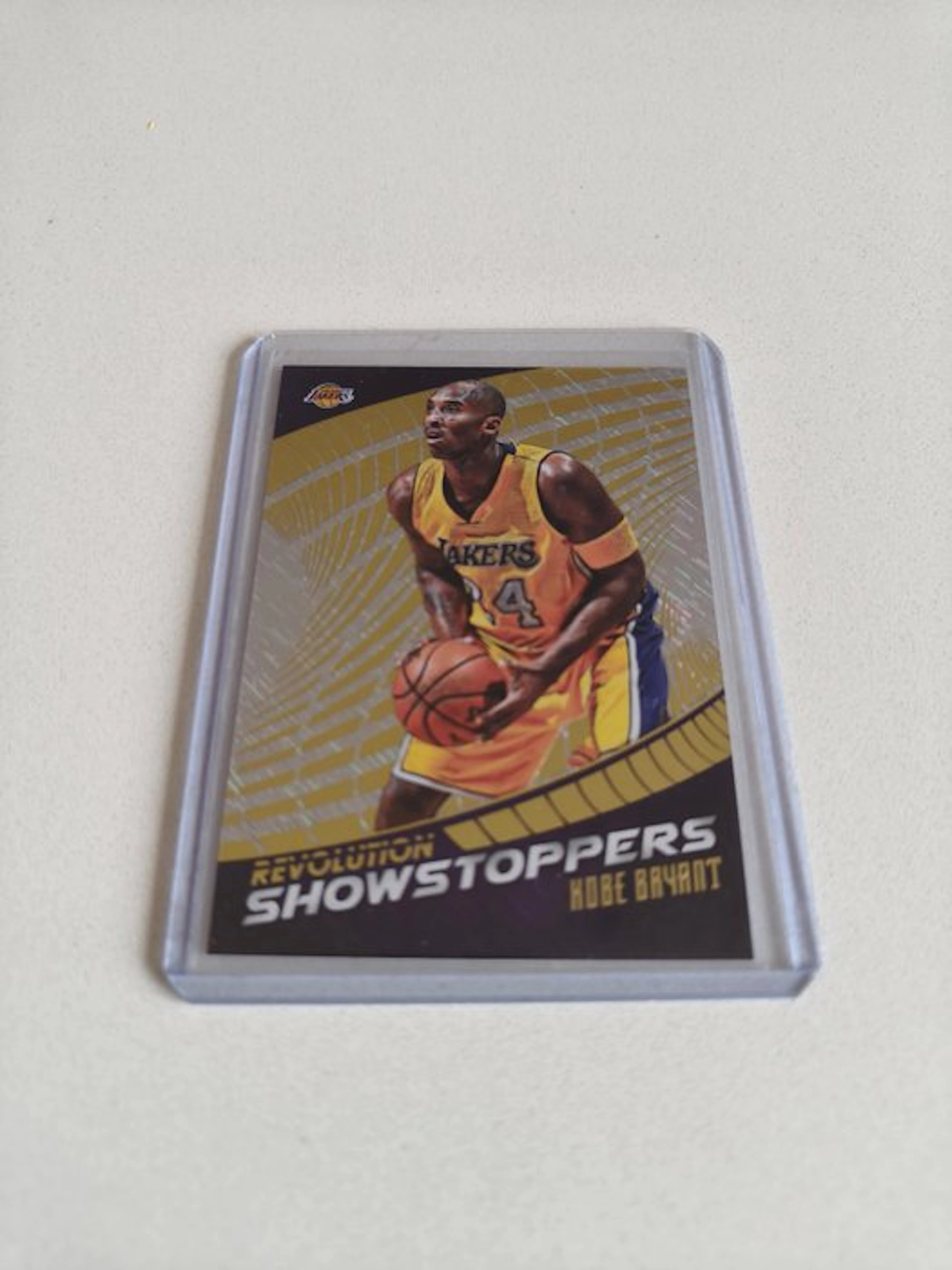 2015/16 Panini Revolution Kobe Bryant 5 Insert card - 1 Card - Excellent (EX)