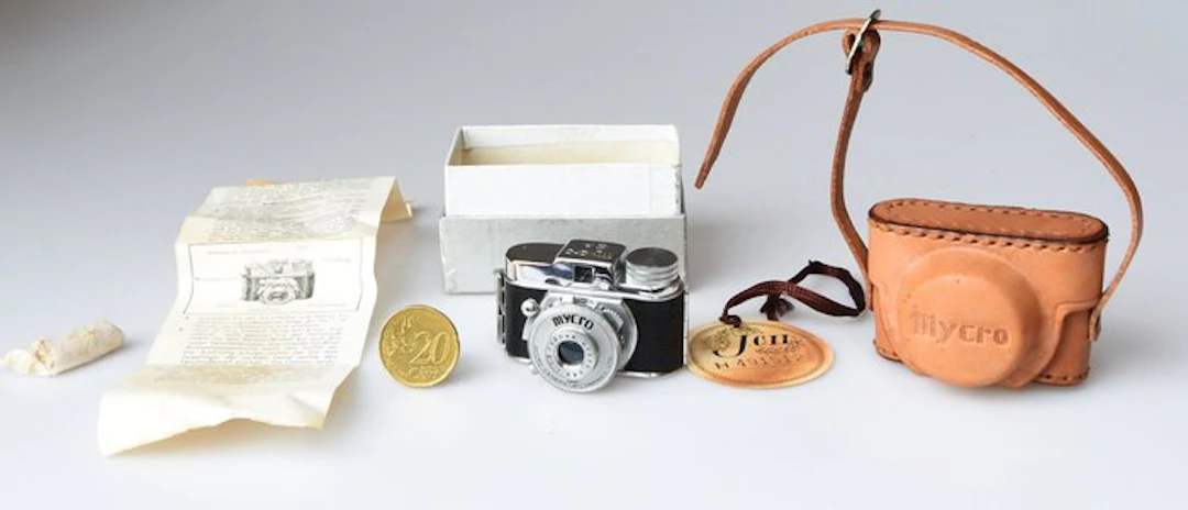 Mycro IIIA met leren tasje, handleiding en film Subminiature camera