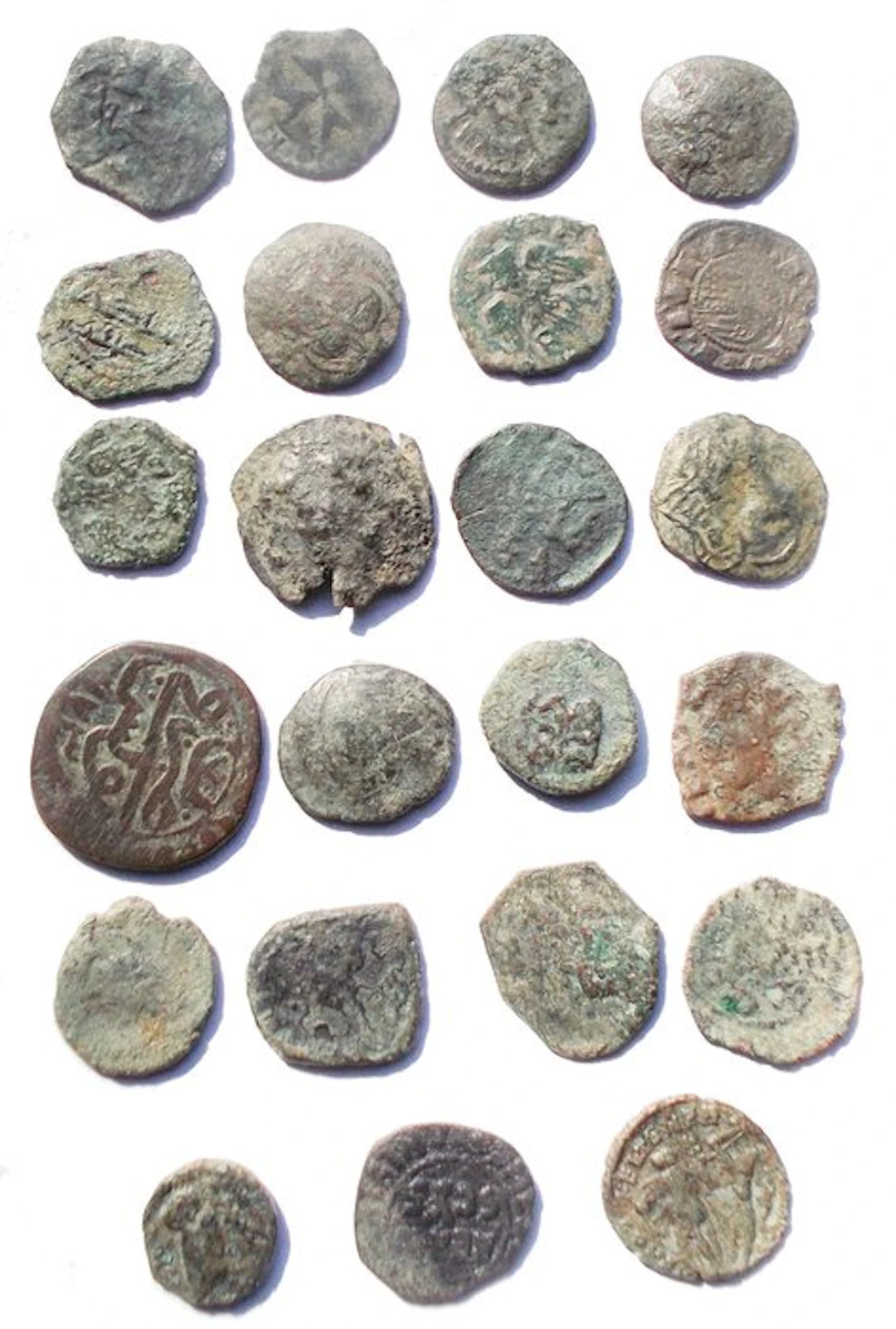 . Southern Italy Variuos periods. Lotto 23 Pezzi. (No reserve price)