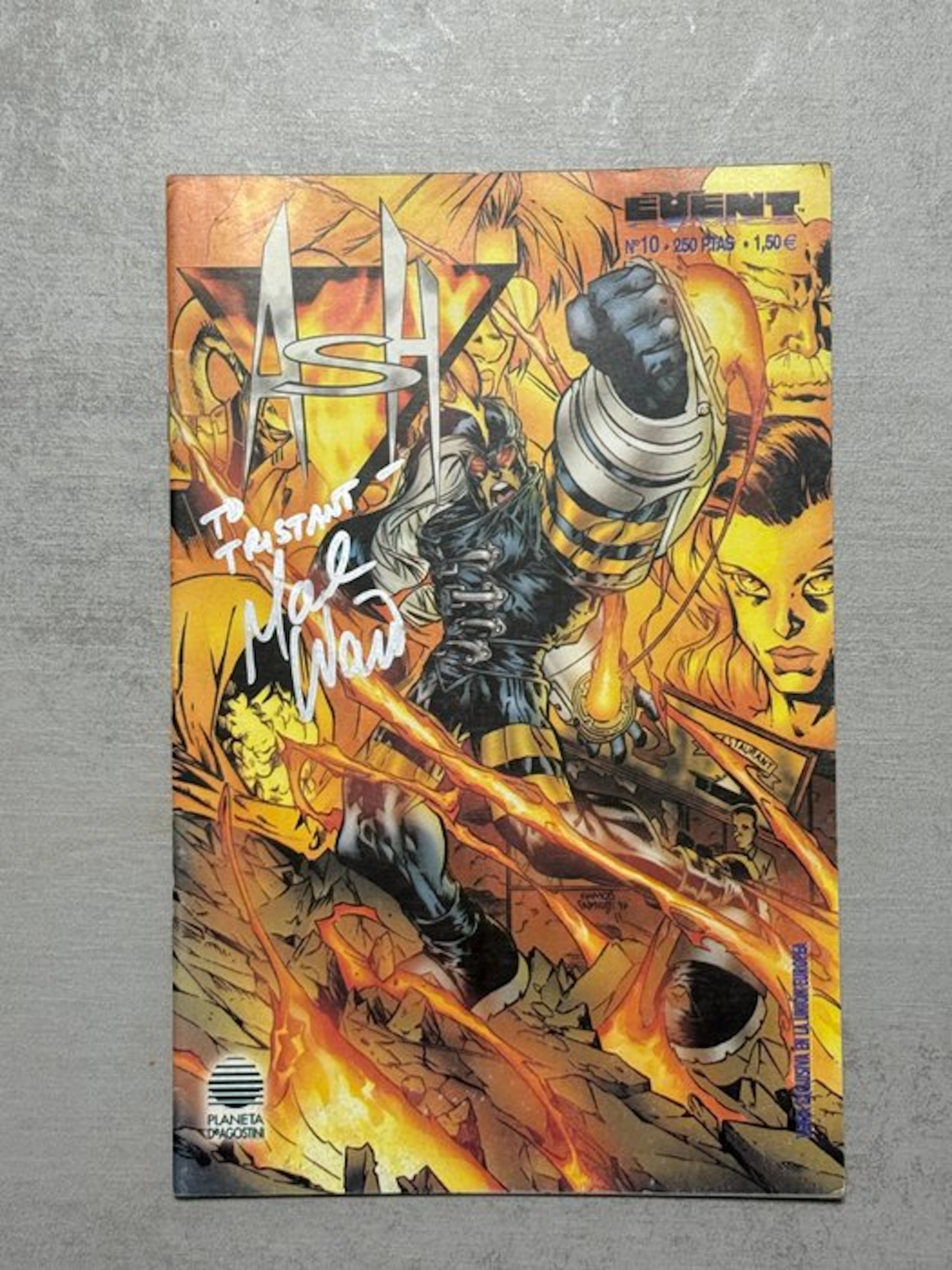 Ash 10 - Ash - 1 Signed comic - 2001