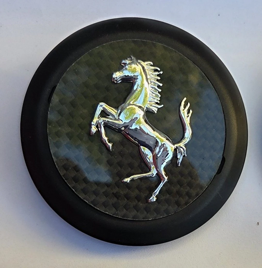 Car part - Ferrari - HUBCAP wheels Coprimozzo ruota...