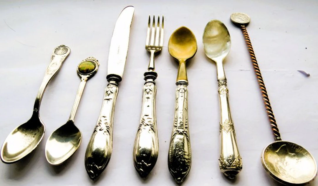Cutlery set (7) - Silver - Refined goldsmithing.