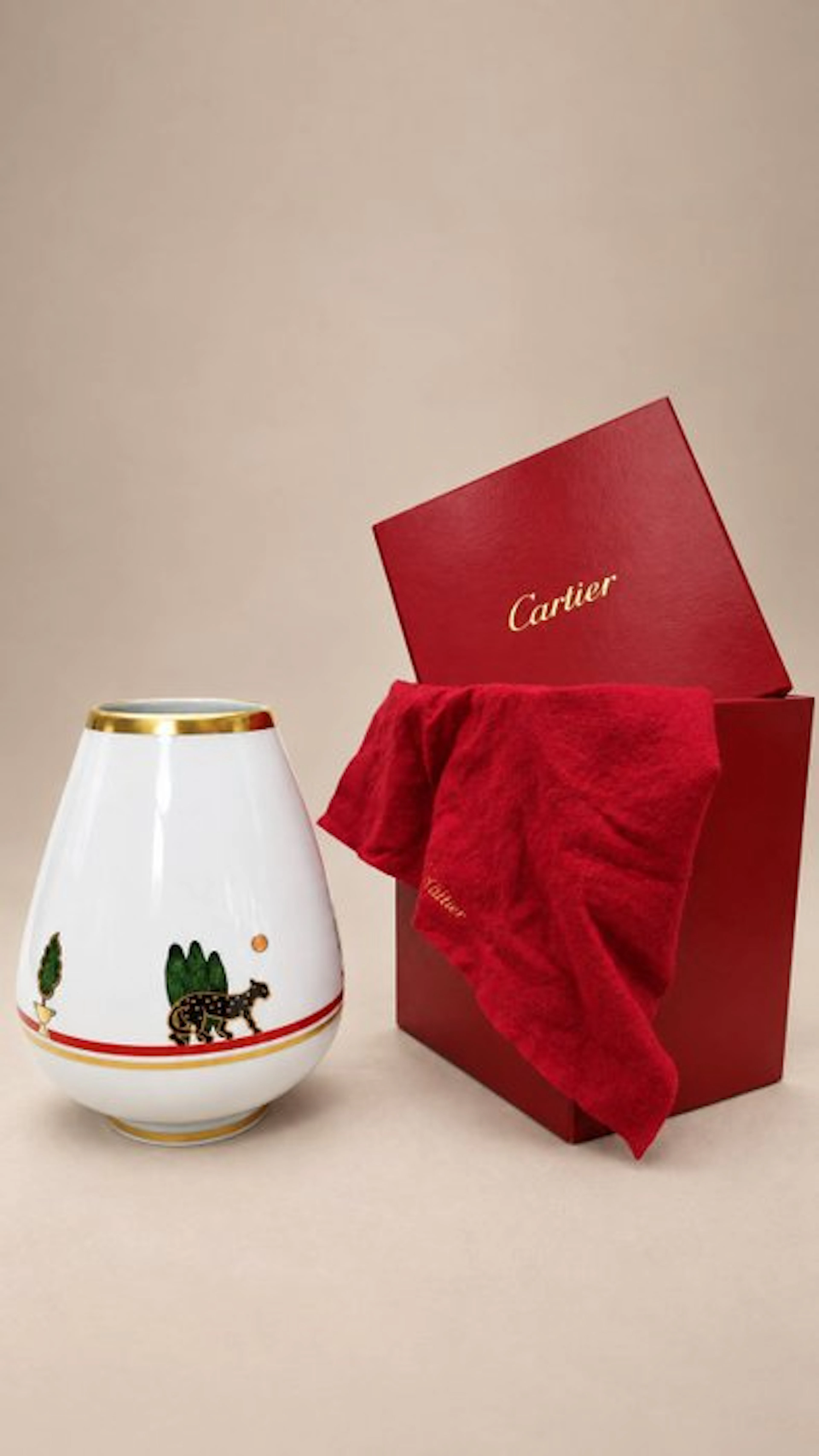Cartier, Limoges - Louis Cartier - Vase - The House of...