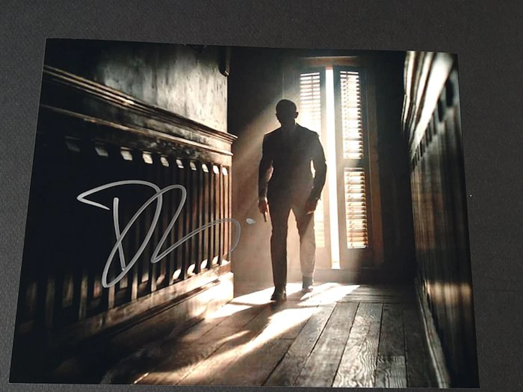 James Bond 007: Skyfall - Daniel Craig "007" - Autograph, Photo with COA