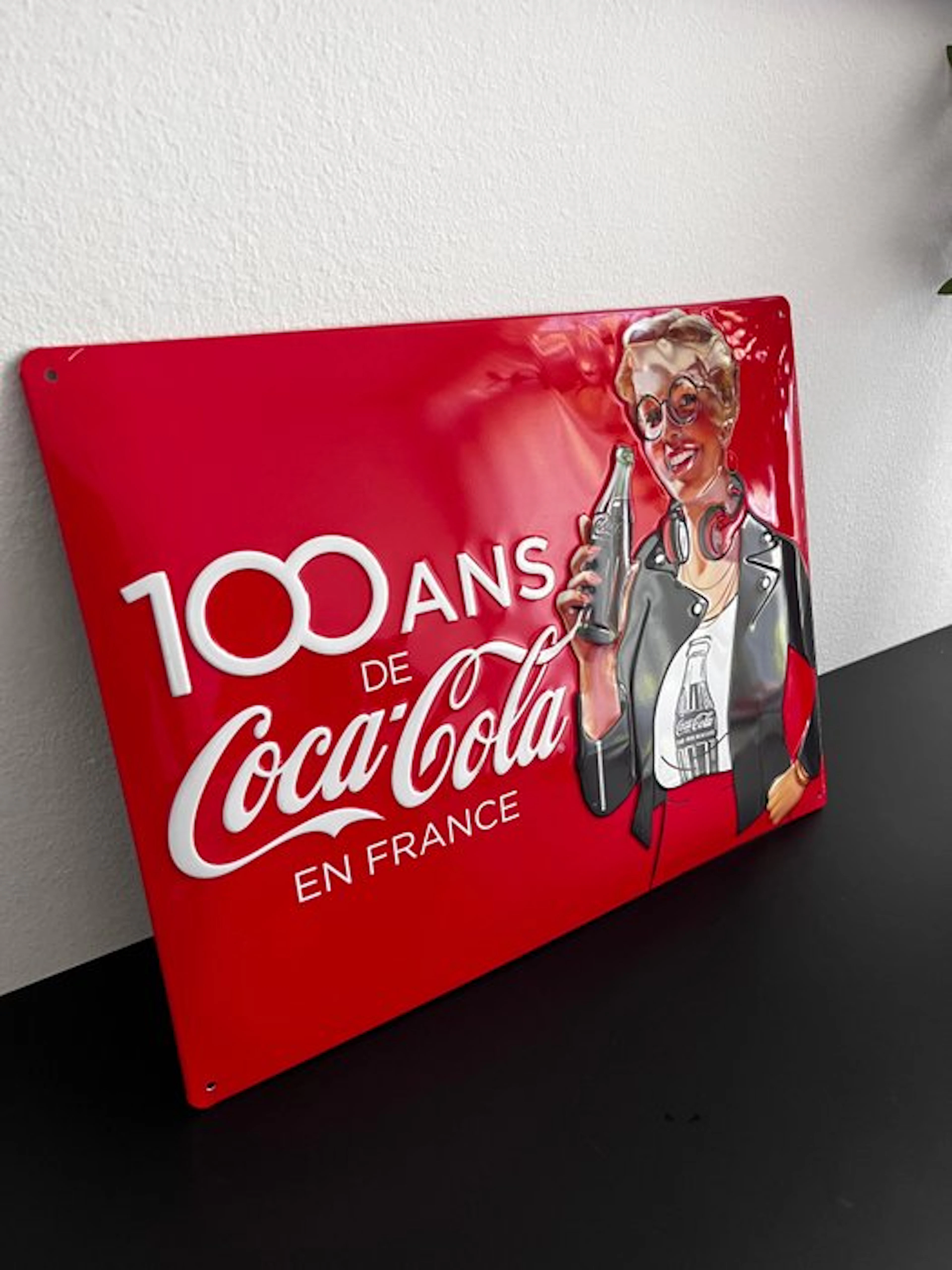 Coca-Cola – '100 ans de Coca-Cola en France' – large...