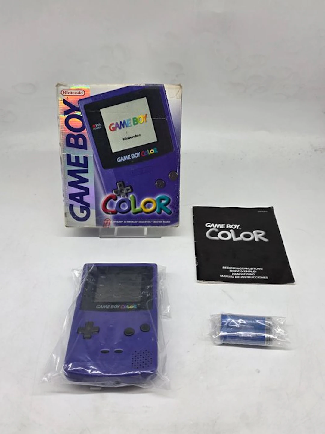 Nintendo - Gameboy Color - First Release - GBC Limited...