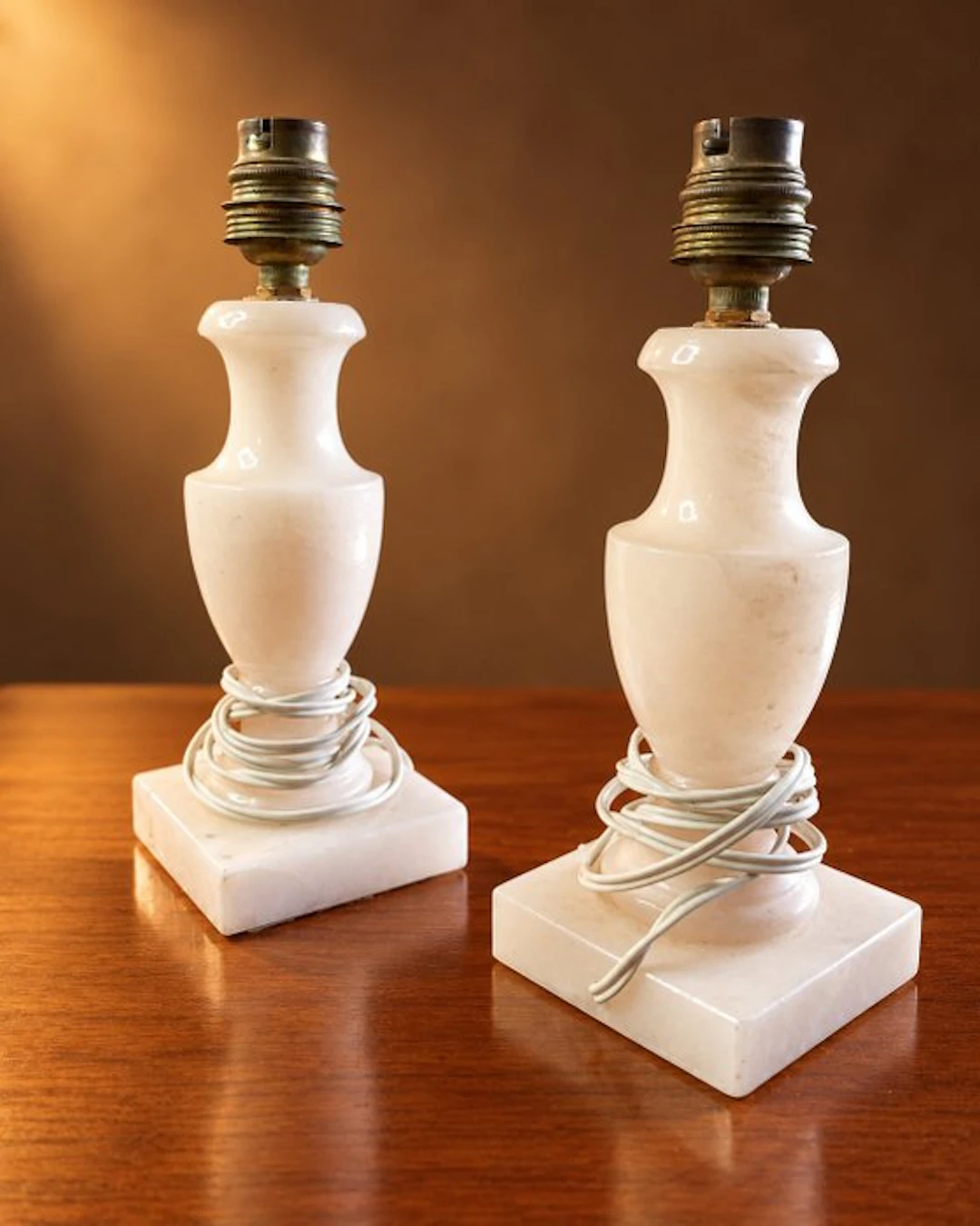 Table lamp (2) - Alabaster - vintage in alabaster