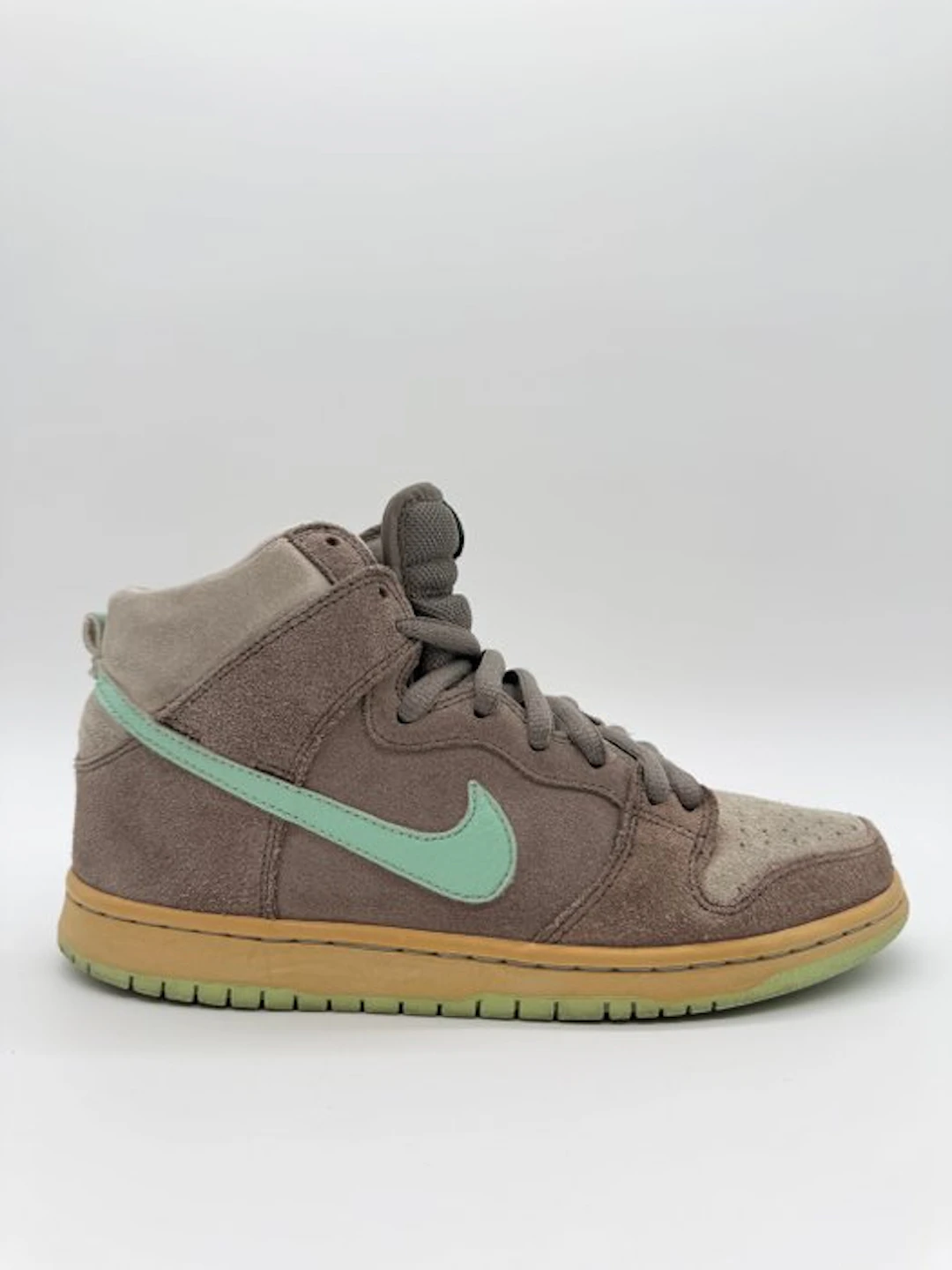 Nike - Nike SB Dunk High Soft Grey Mint - Sneakers - Size: EU 41 - Vintage