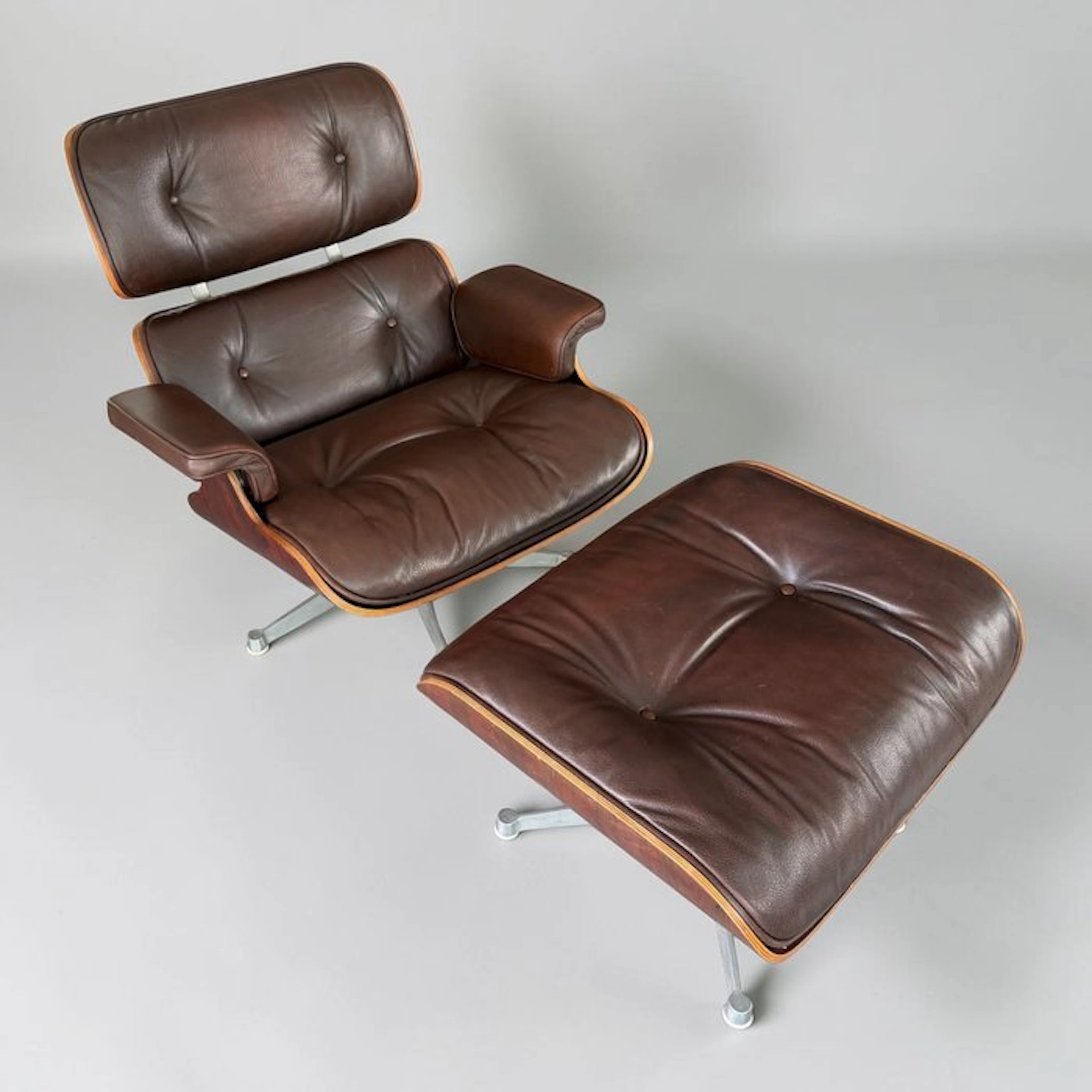 ICF - Charles & Ray Eames - Armchair (2) - Lounge Chair - Leather