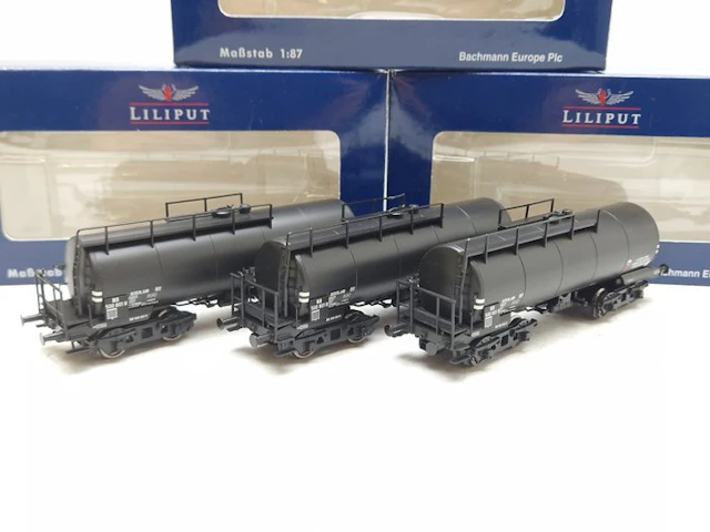 Liliput H0 - L235967 - Model train freight carriage (3) - 3x Tank Wagons N.A.M