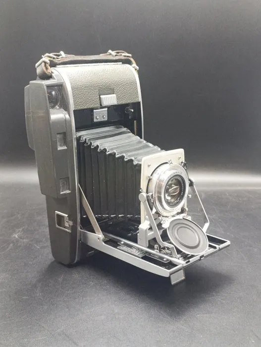 Polaroid 120 pathfinder Analogue camera