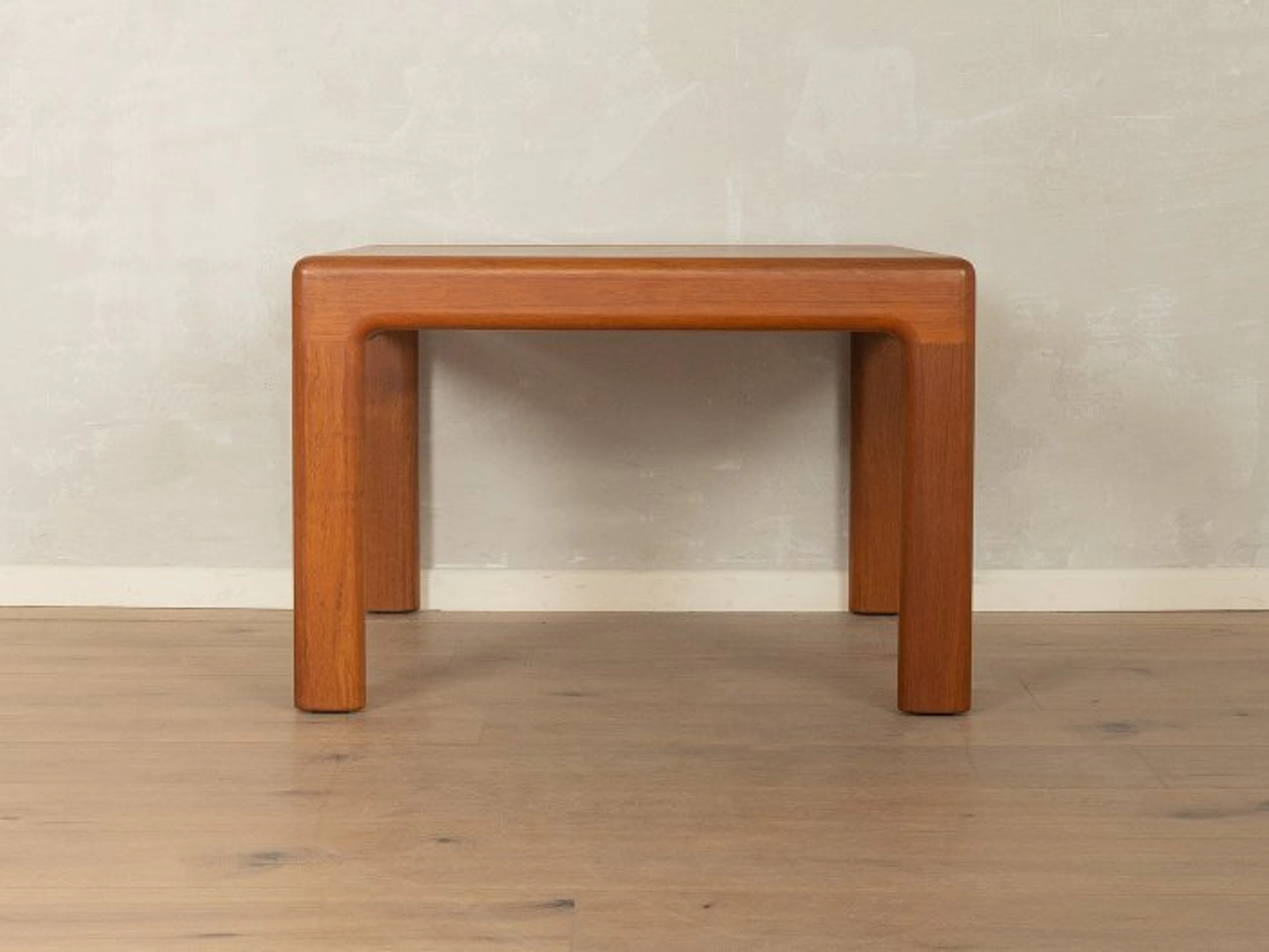 Glostrup - Grete Jalk - Side table - Teak - 1960s Side Table