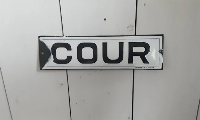 Cour - Enamel sign - Enamel