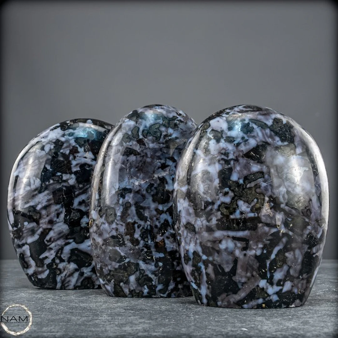 Merlinit Set – Mysticism of Light and Shadow Protection...