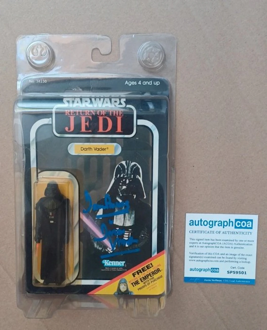 Kenner - Star Wars Episode VI: Return of the Jedi - Darth Vader - U.S.