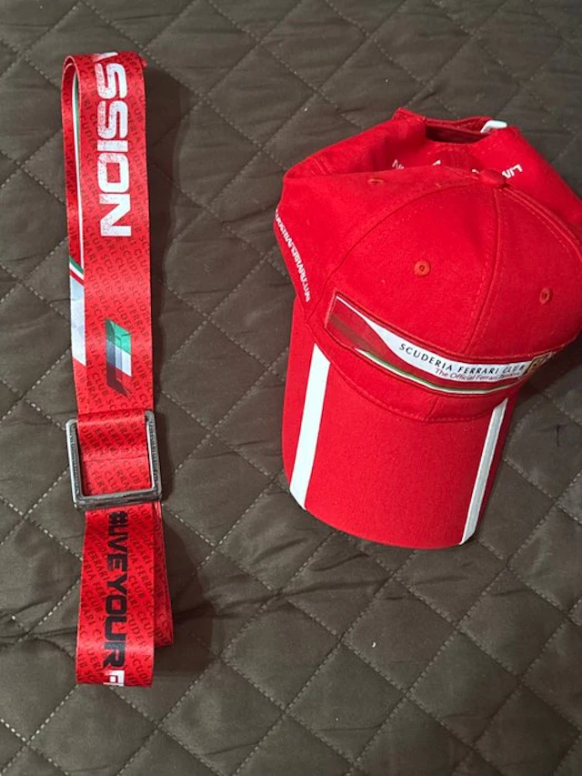 Ferrari cap, Scuderia Ferrari Club + original belt NEW - Ferrari - 2025