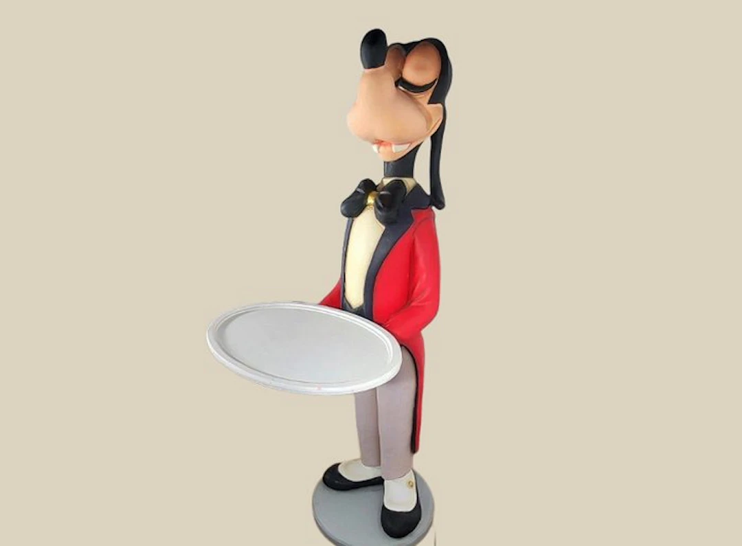 Sculpture, Walt Disney personaggio Waiter Goofy in resina - 130 cm - Resin