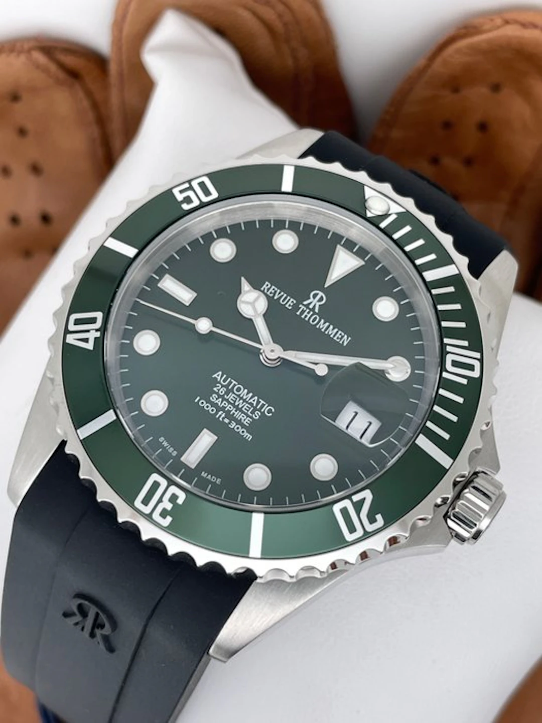 Revue Thommen - Diver Automatic - 17571.2829 - Men - 2020-2025