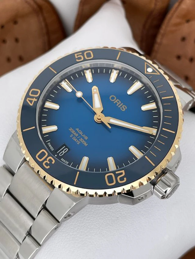 Oris - Aquis Date Calibre 400-2 Automatic - No reserve...