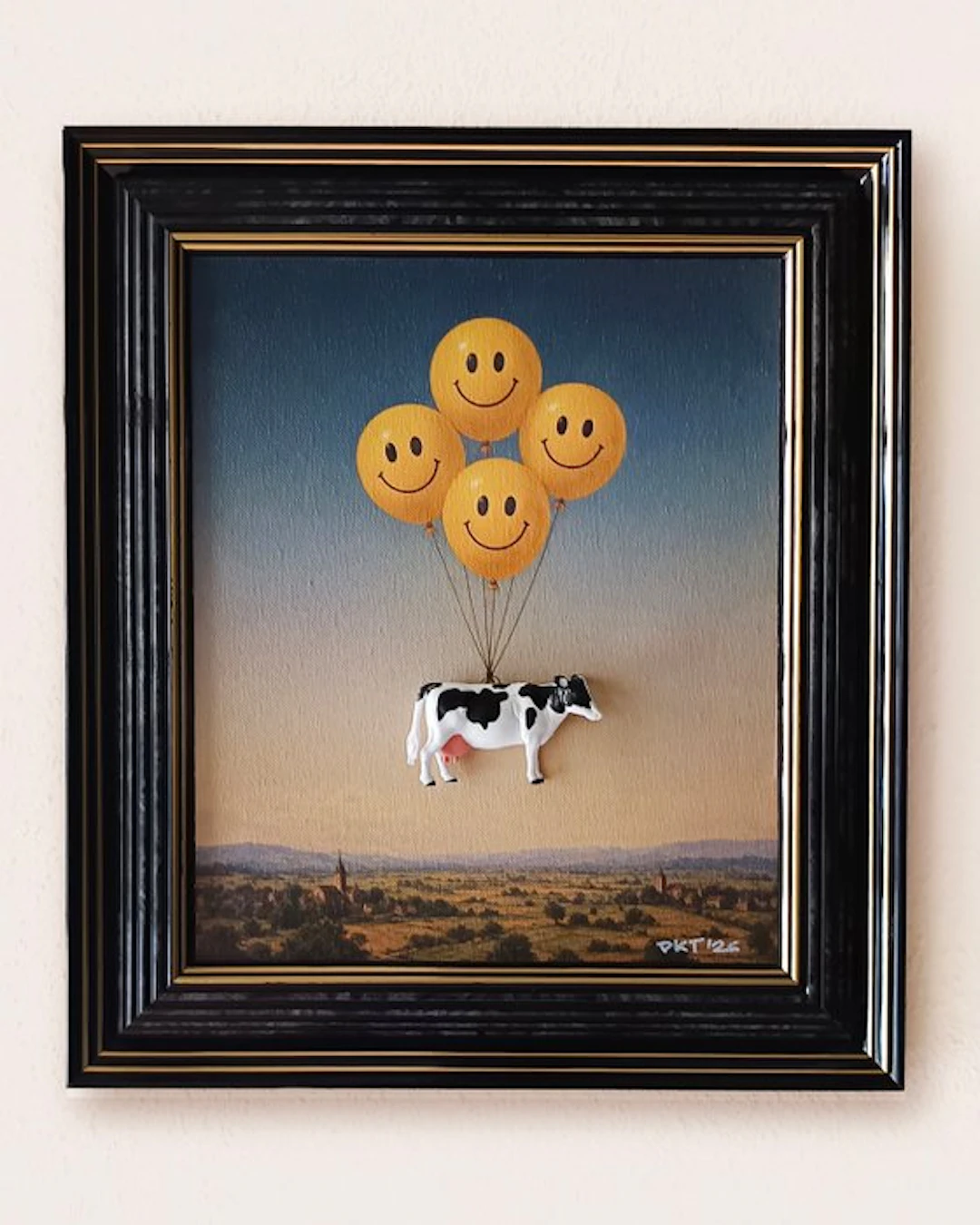 DKT Nando - Happy Cow - Framed 3D Art
