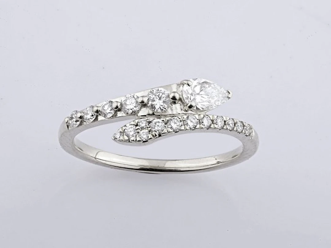 Ring - 14 kt. White gold - 0.56ct. tw. Diamond (Natural)