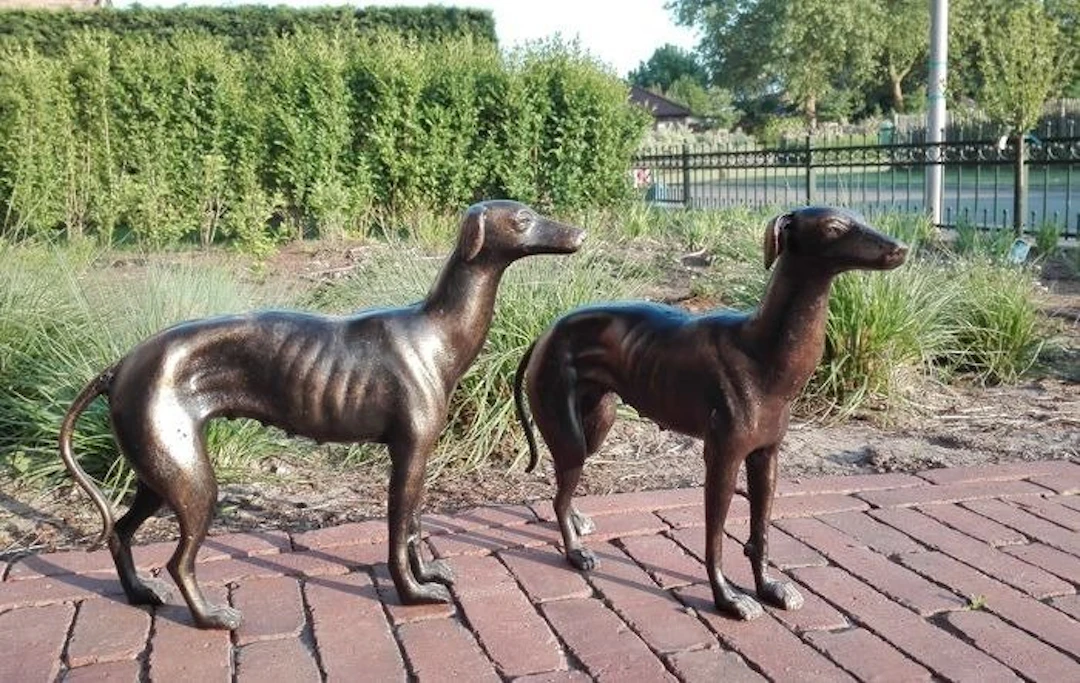 Figurine - A pair of greyhounds (2) - Iron