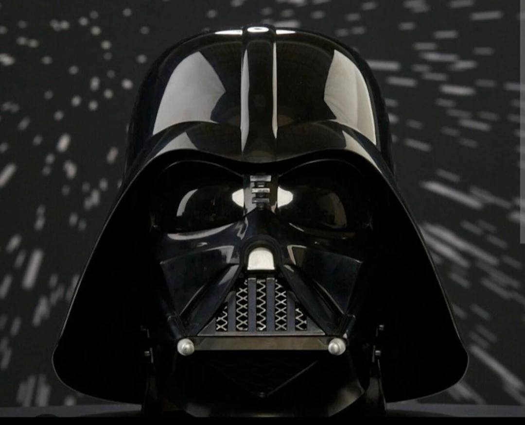 Star Wars - Hasbro - - Movie prop Darth Vader Black Series Helmet Premium