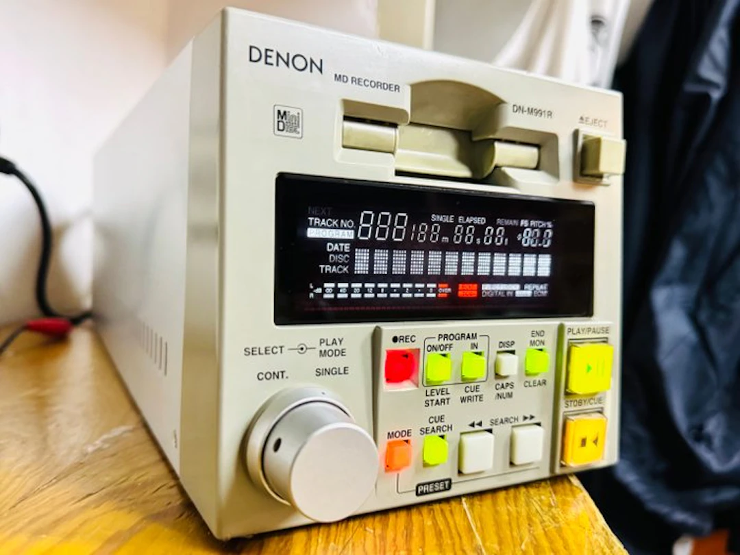 Denon - DN-991R Minidisc deck