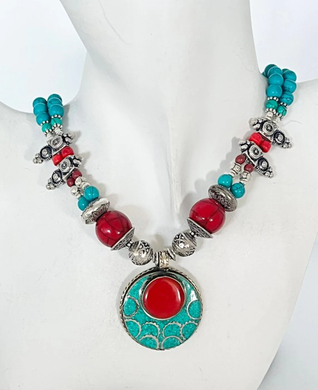 Turkos - korall - vintage tibetanskt silver - Halsband