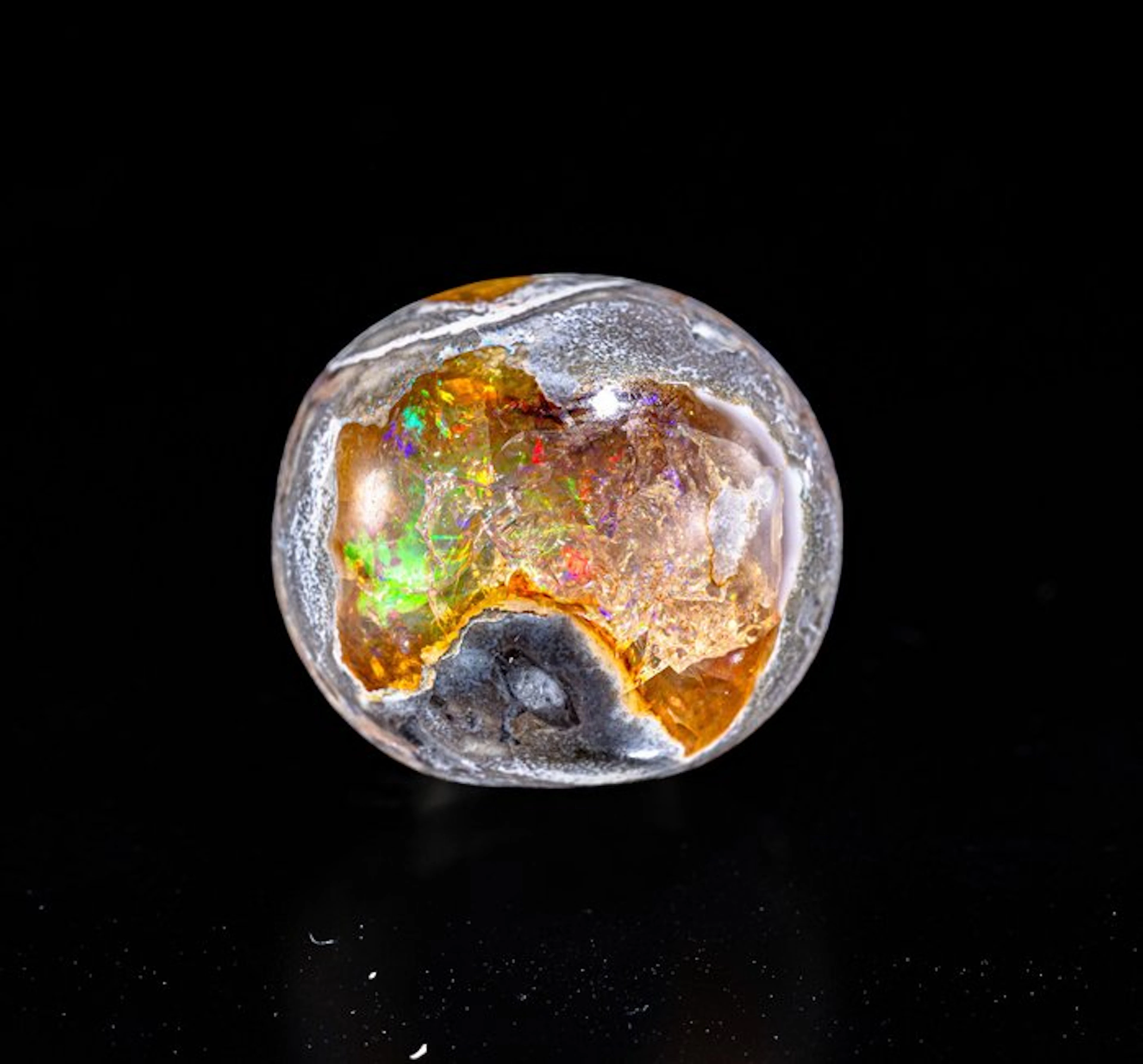 EXCEPTIONAL Fire Opal - Mexico 8.40 carats - NO RESERVE...