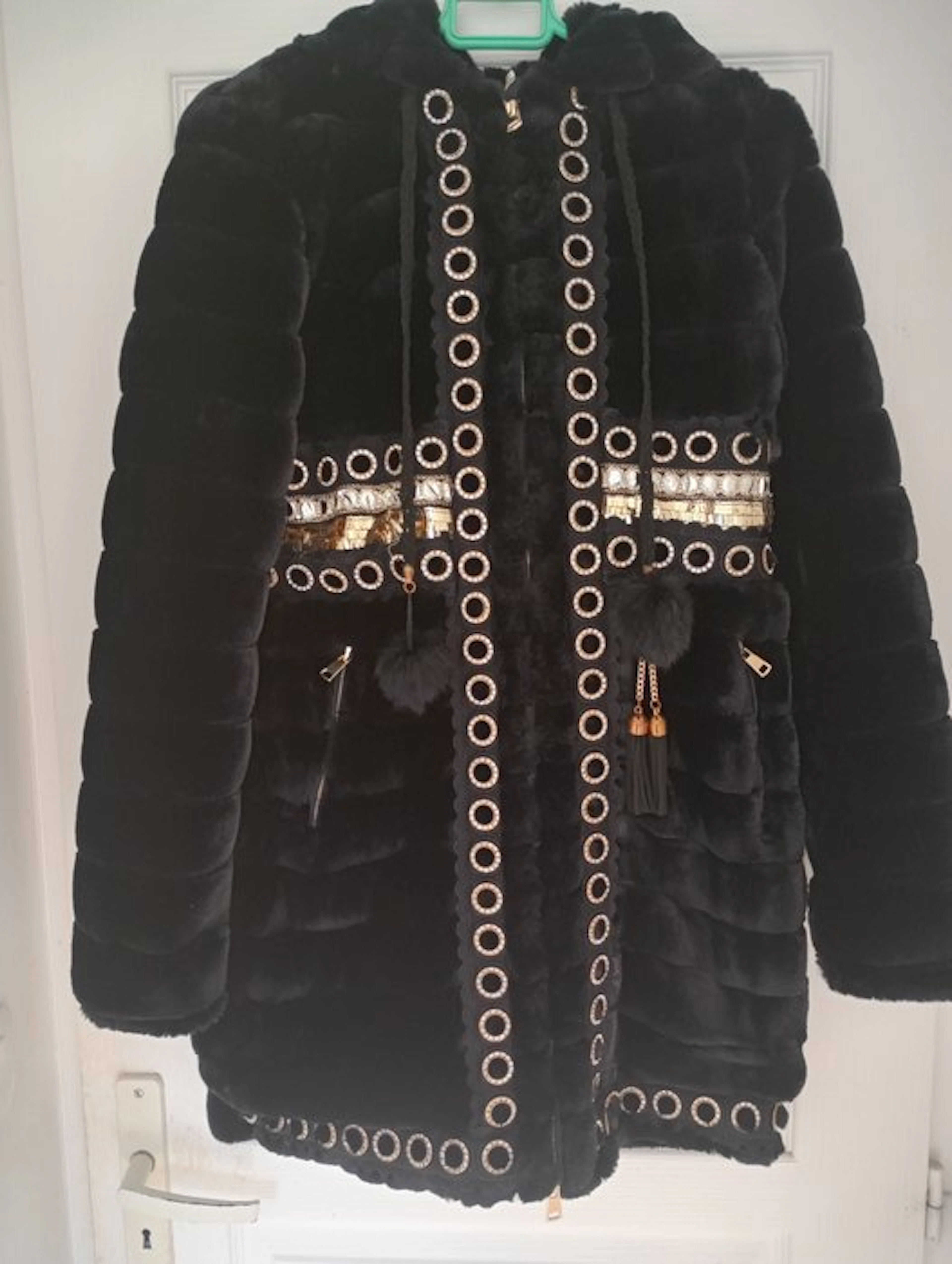 Artisan Furrier - Fur coat