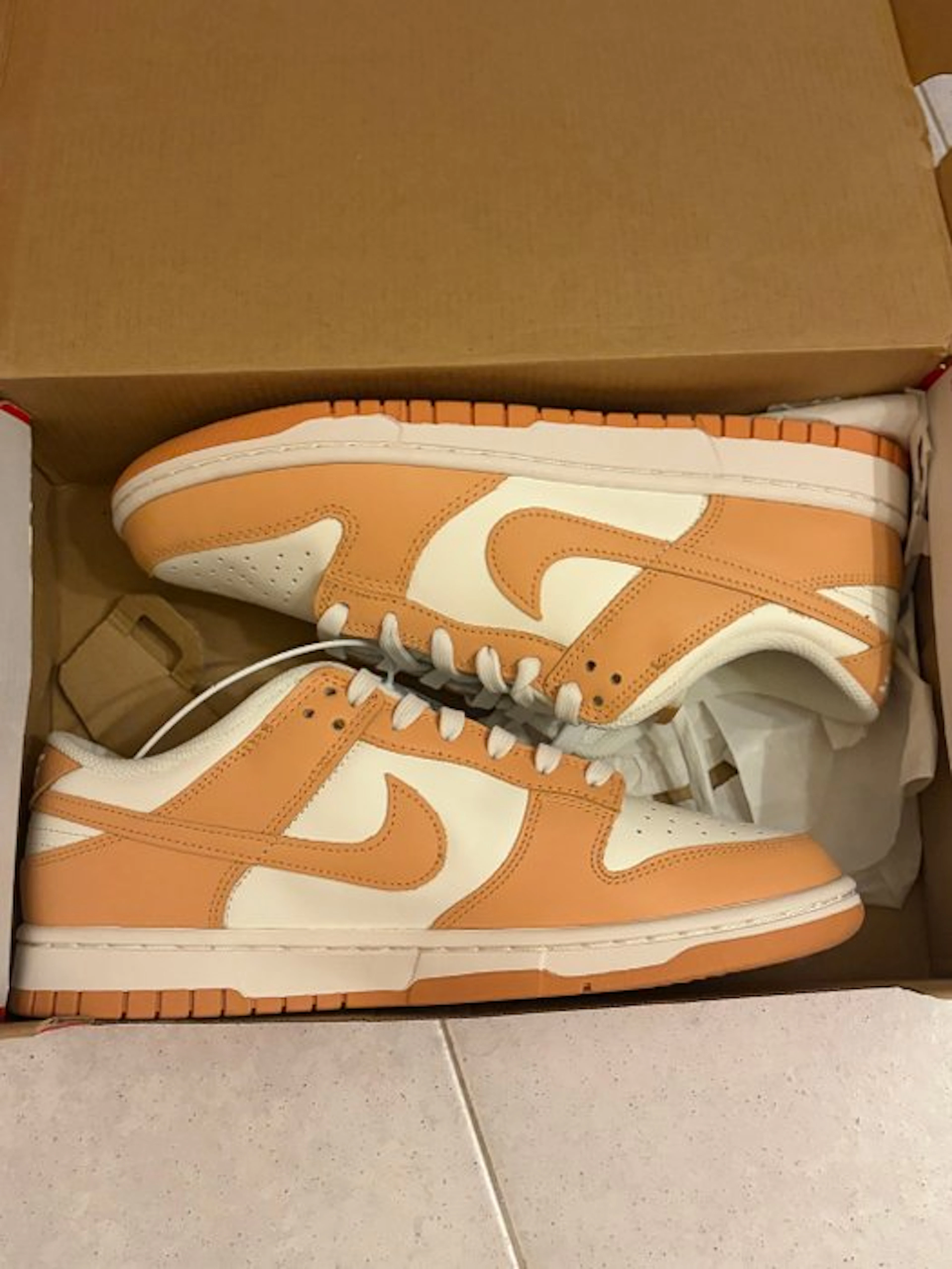 Nike - Dunk Low - Sneakers - Size: EU 41 - New with tags