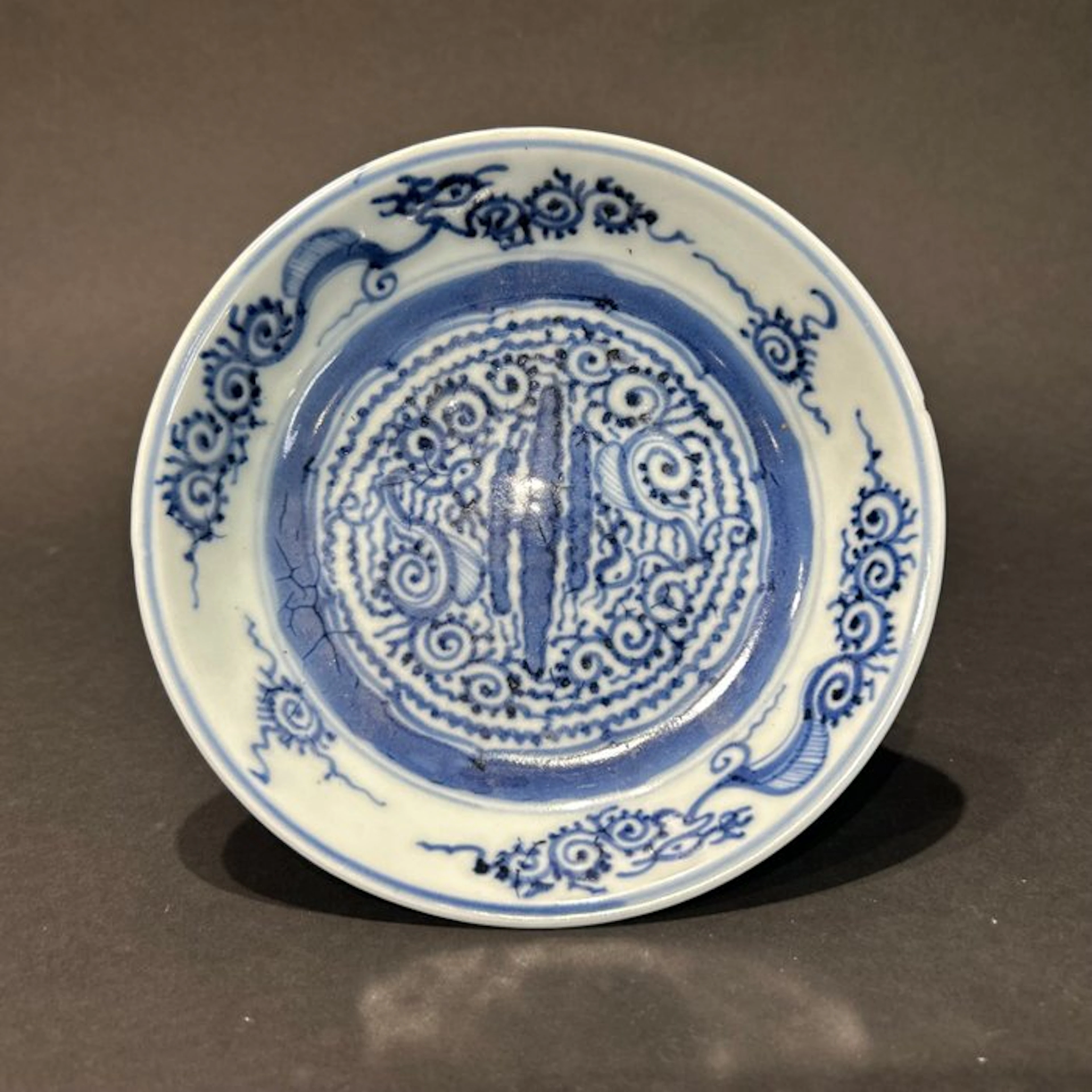 Plate - Porcelain - Ming porcelain brushwash