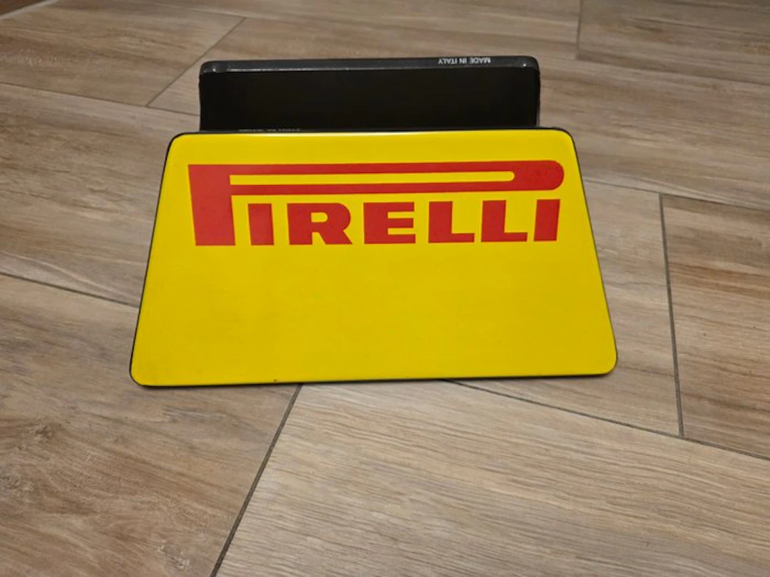 Pirelli - Pirelli sign - Enamel sign - Enamelled