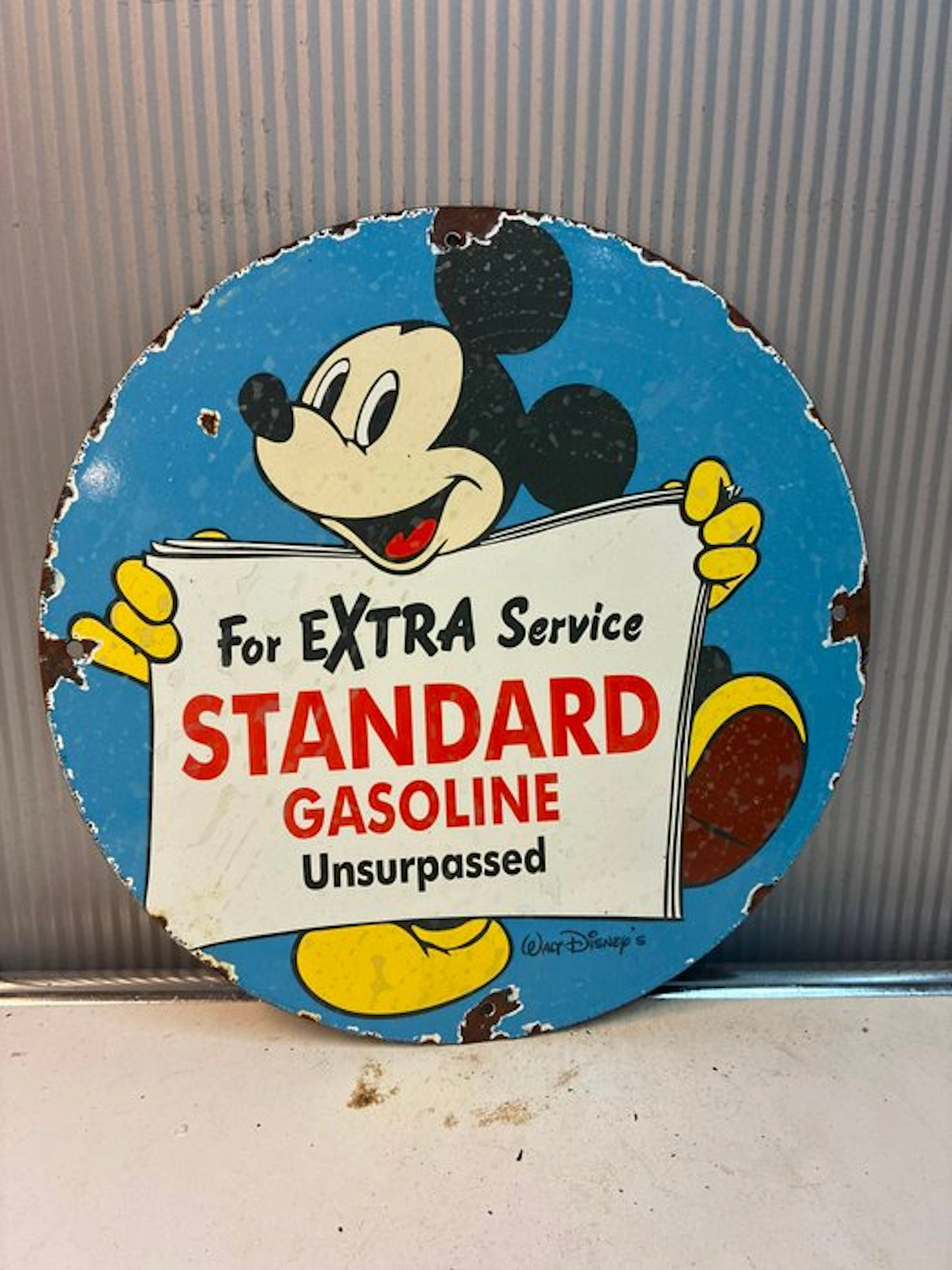 Standard Gasoline – Mickey Mouse – Rond emaille...