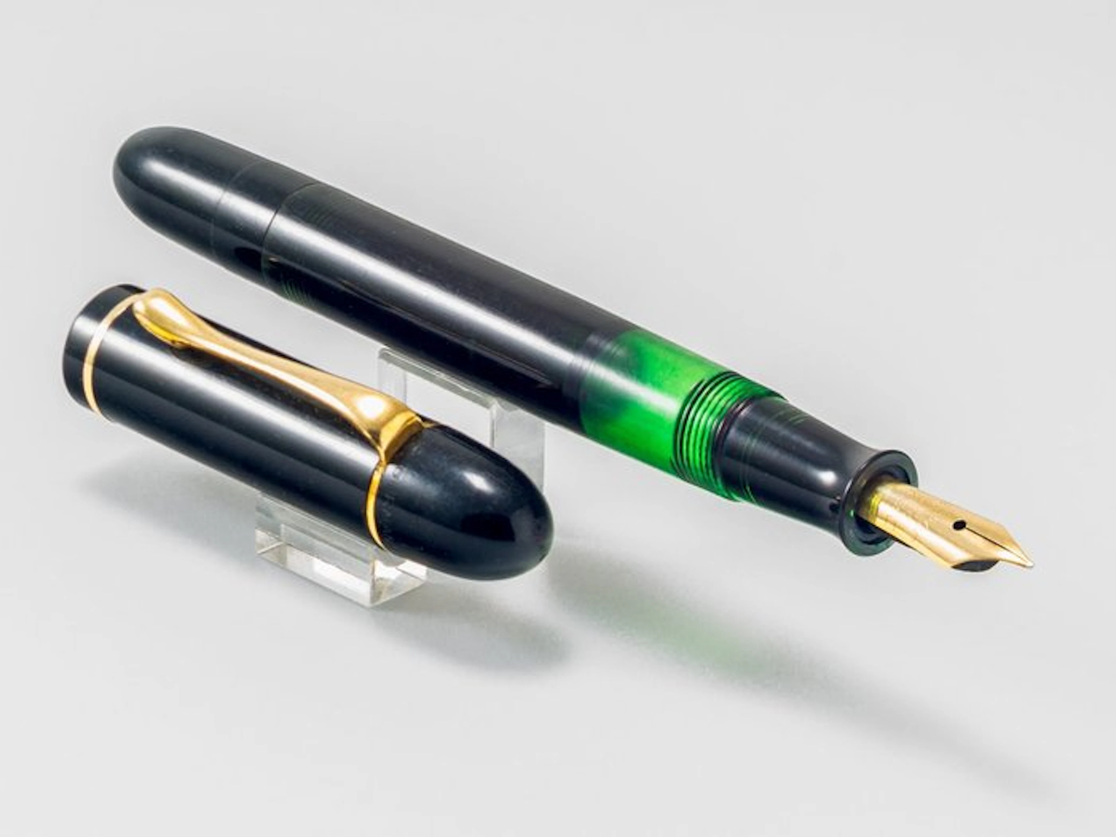 Pelikan - M120 Export - Fountain pen