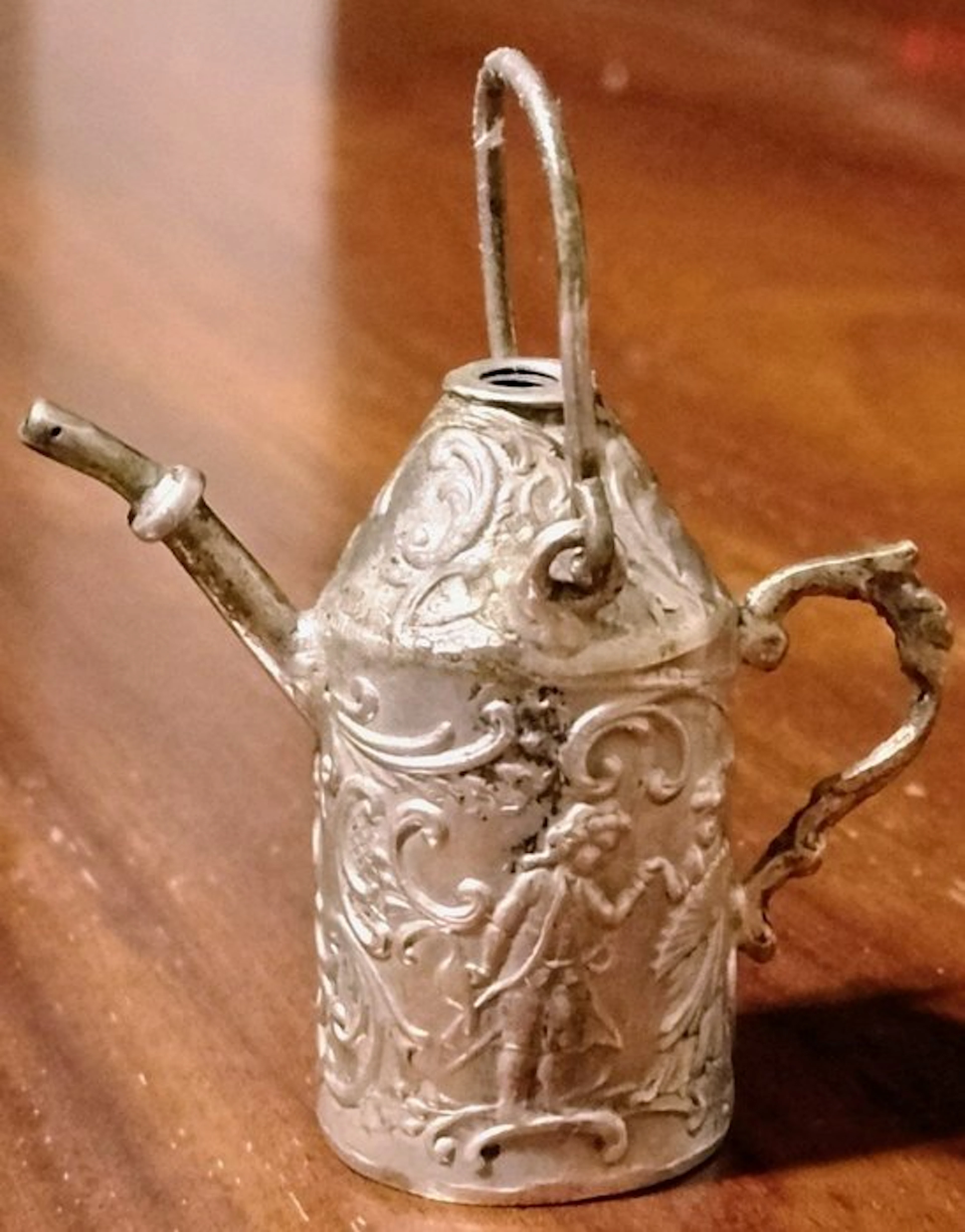 Milk jug - Silver