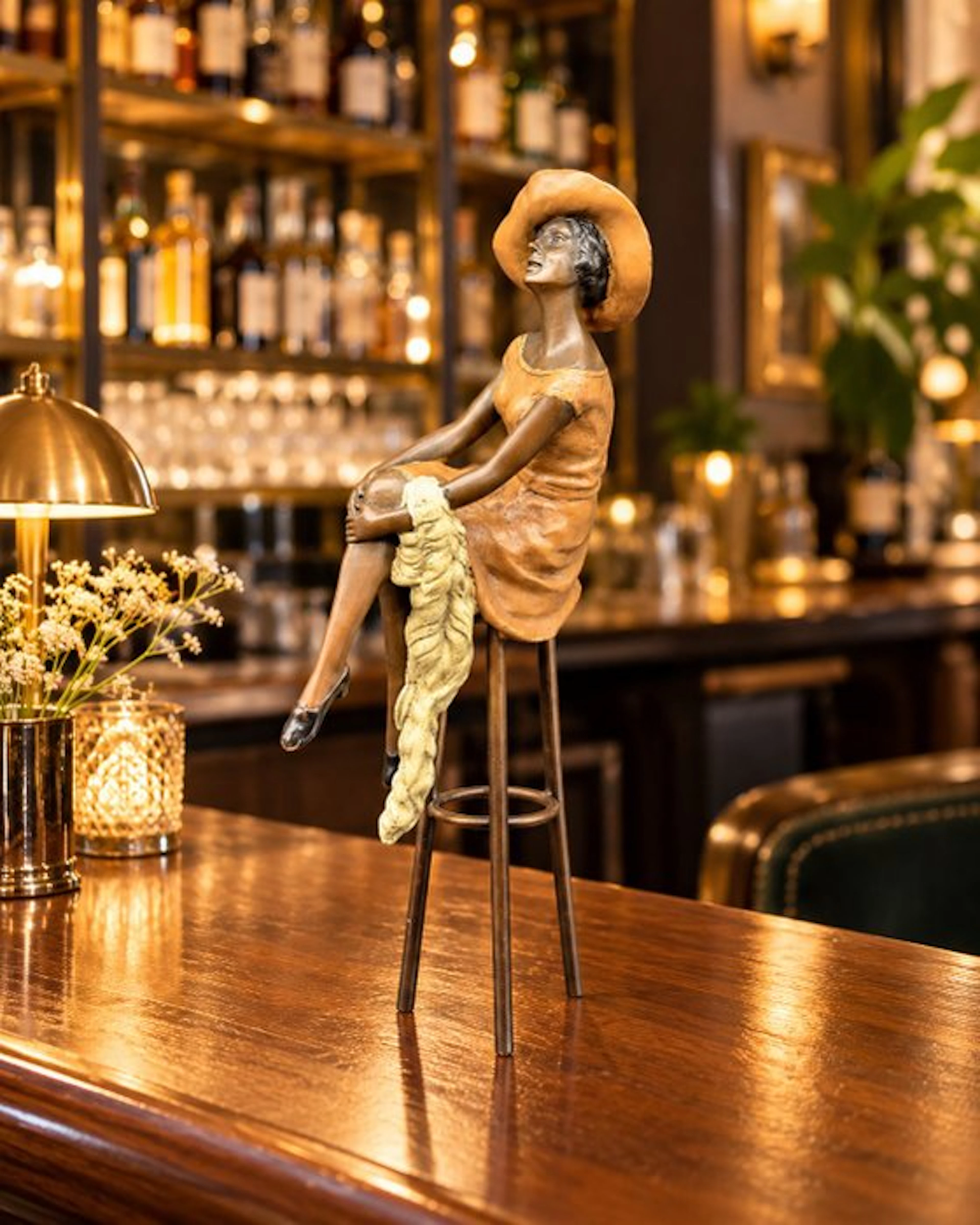 Statue, Bronze Lady with Hat on Bar Stool - 27.5 cm - Bronze