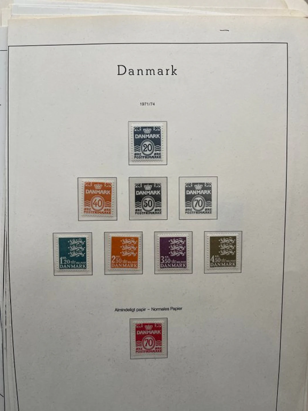 Denmark 1920/1980 - A good collection of Danish stamps on album sheets.