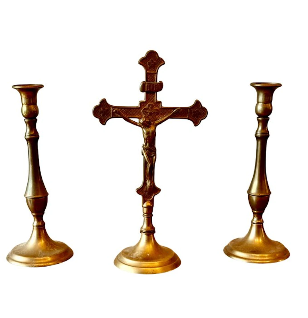 Crucifix (3) - Brass - 1920-1930 - Crucifix with candle holders