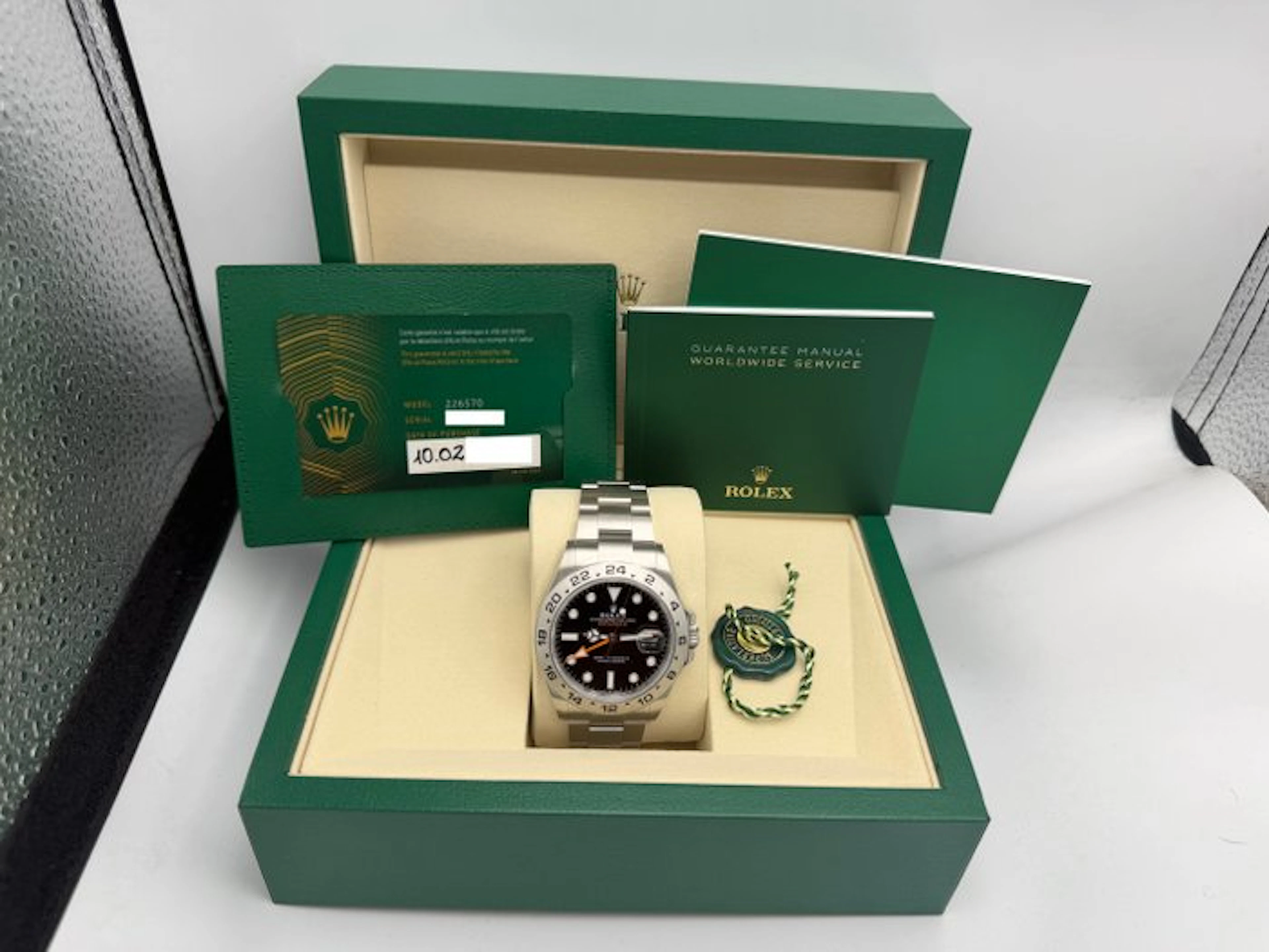 Rolex - Explorer II - 216570 - Men - 2025+