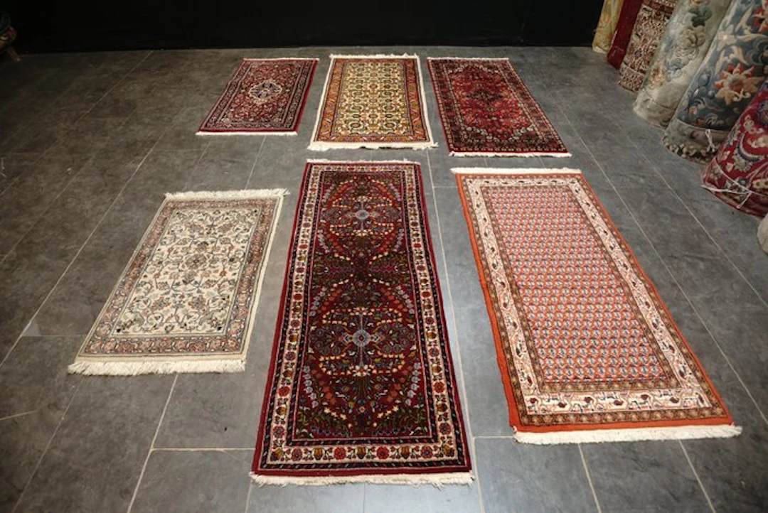 6-piece Oriental rug set: exquisite craftsmanship in...