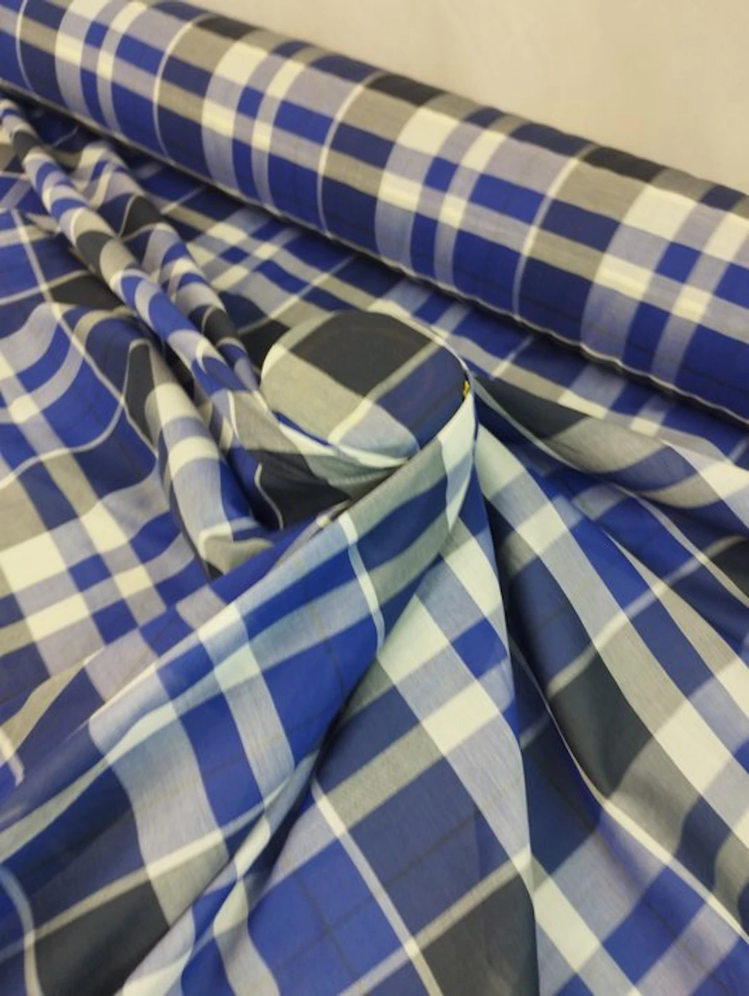Tartan in poplin - Textile - 600 cm - 140 cm